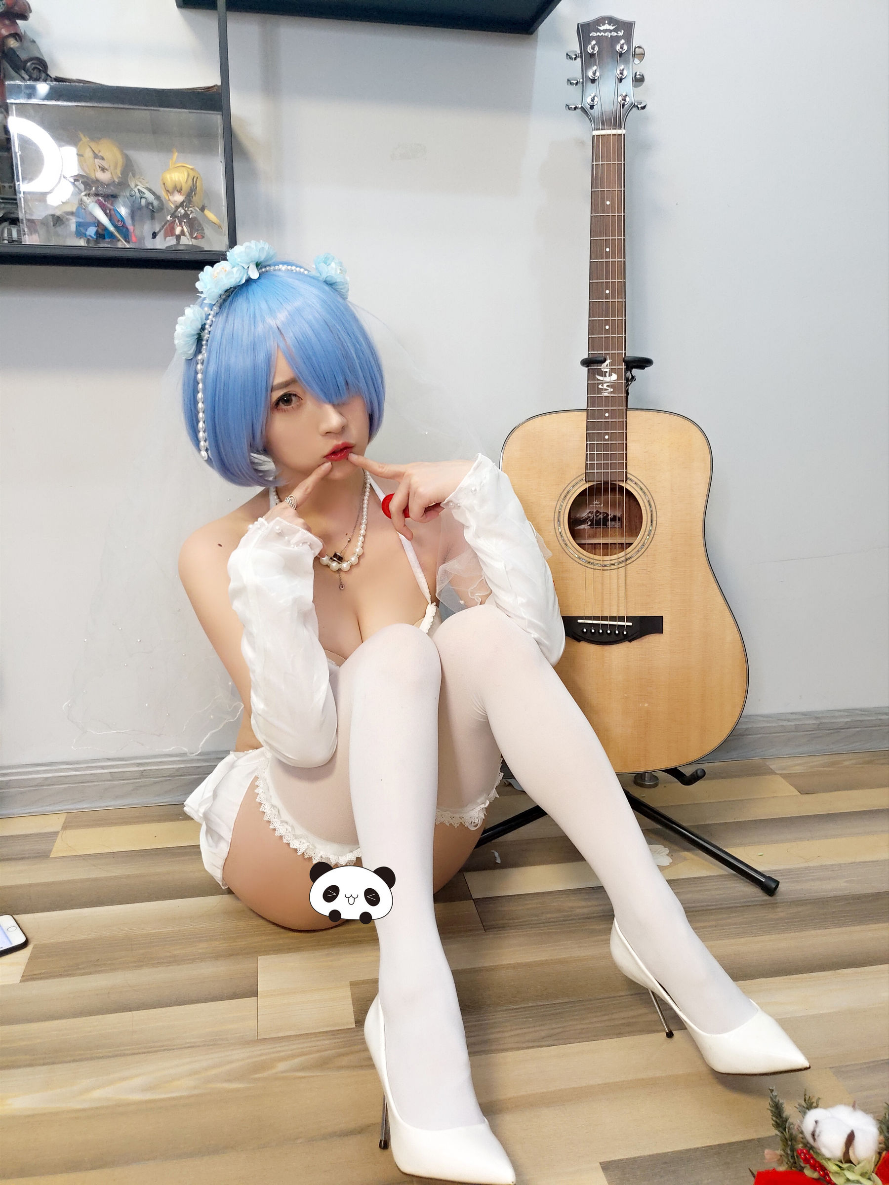 [COS福利] 斗鱼主播小女巫露娜 - 雷姆婚纱