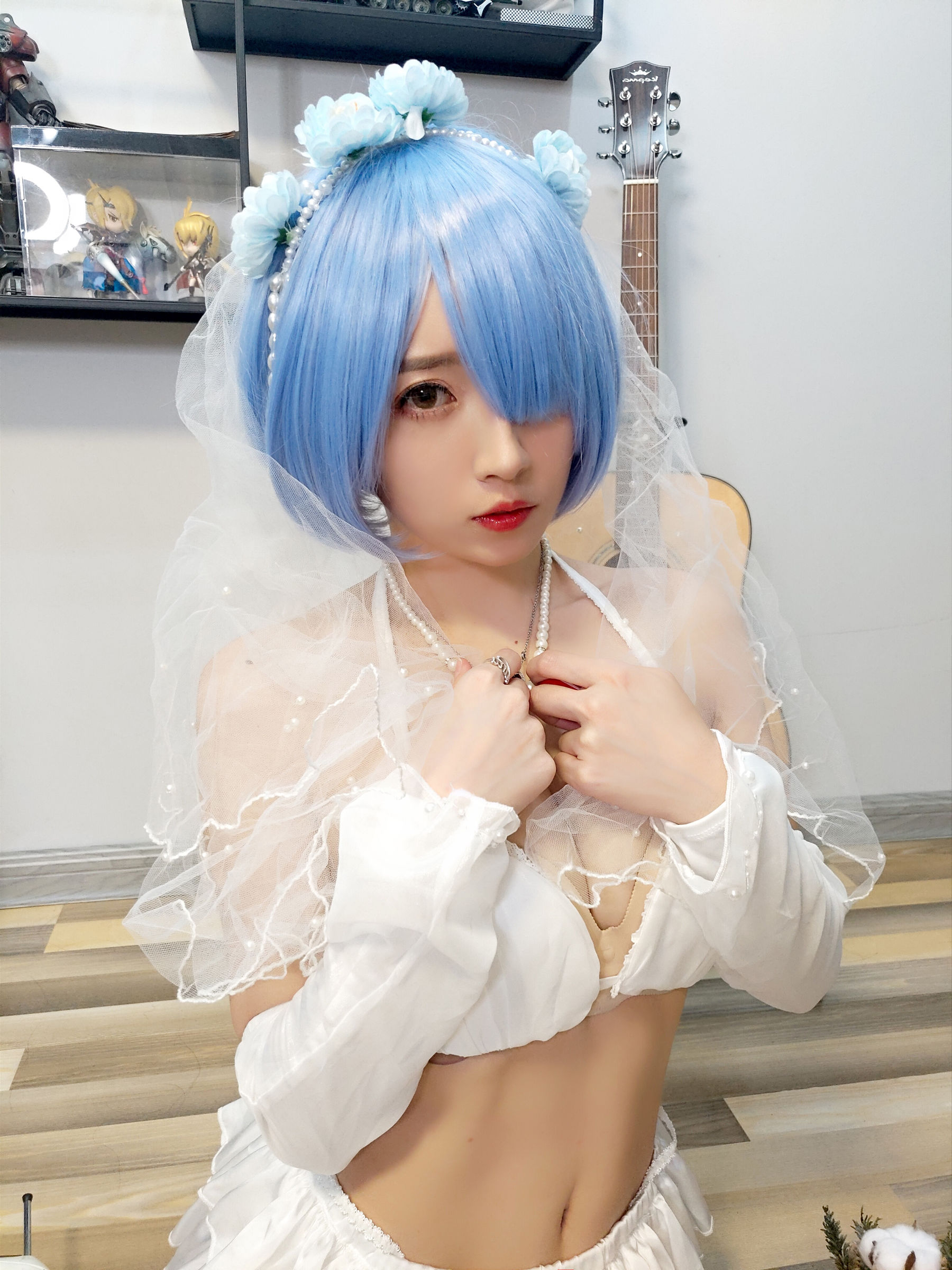 [COS福利] 斗鱼主播小女巫露娜 - 雷姆婚纱