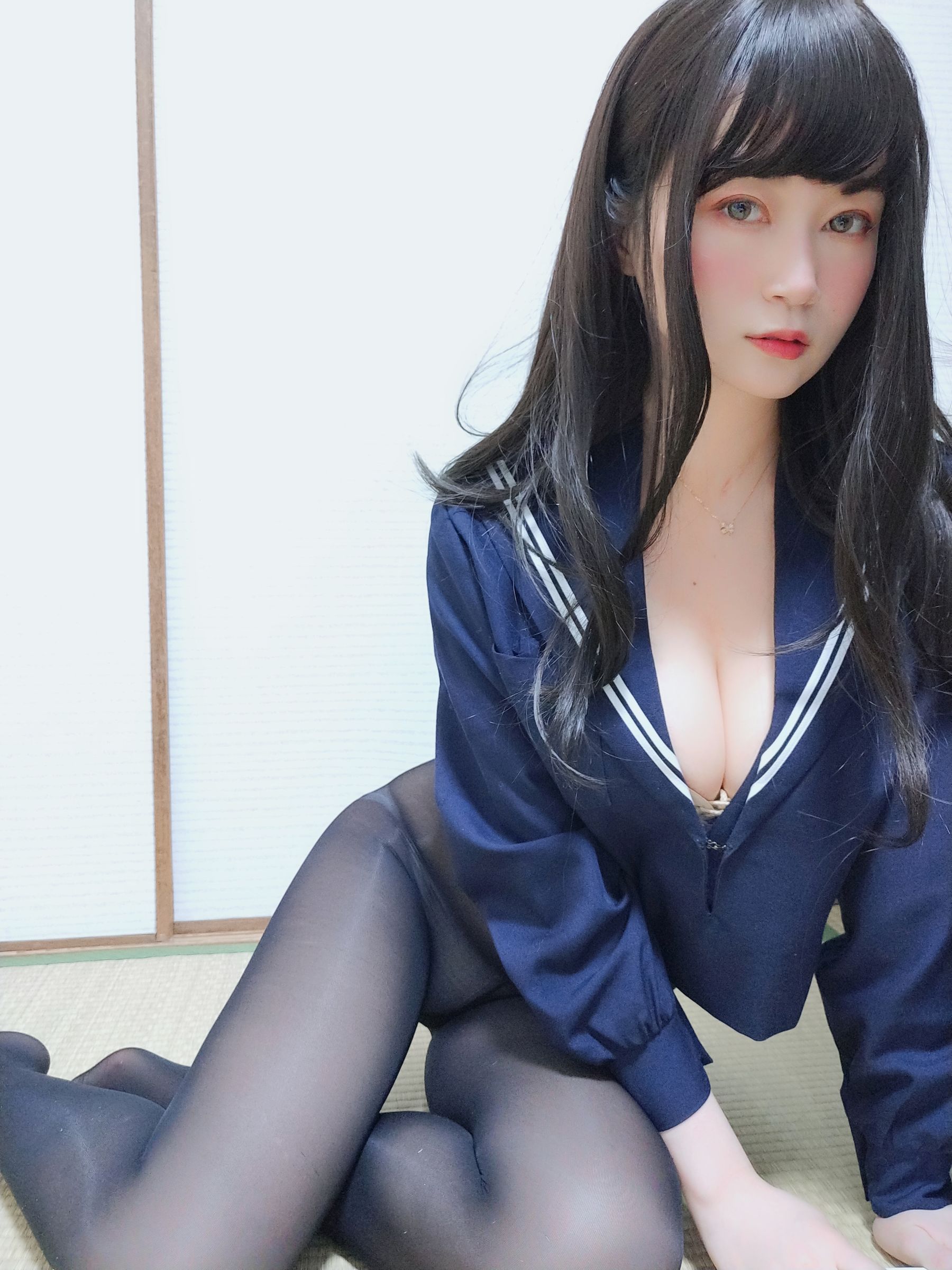 [COS福利] Coser小姐姐白银 - 甜蜜回忆