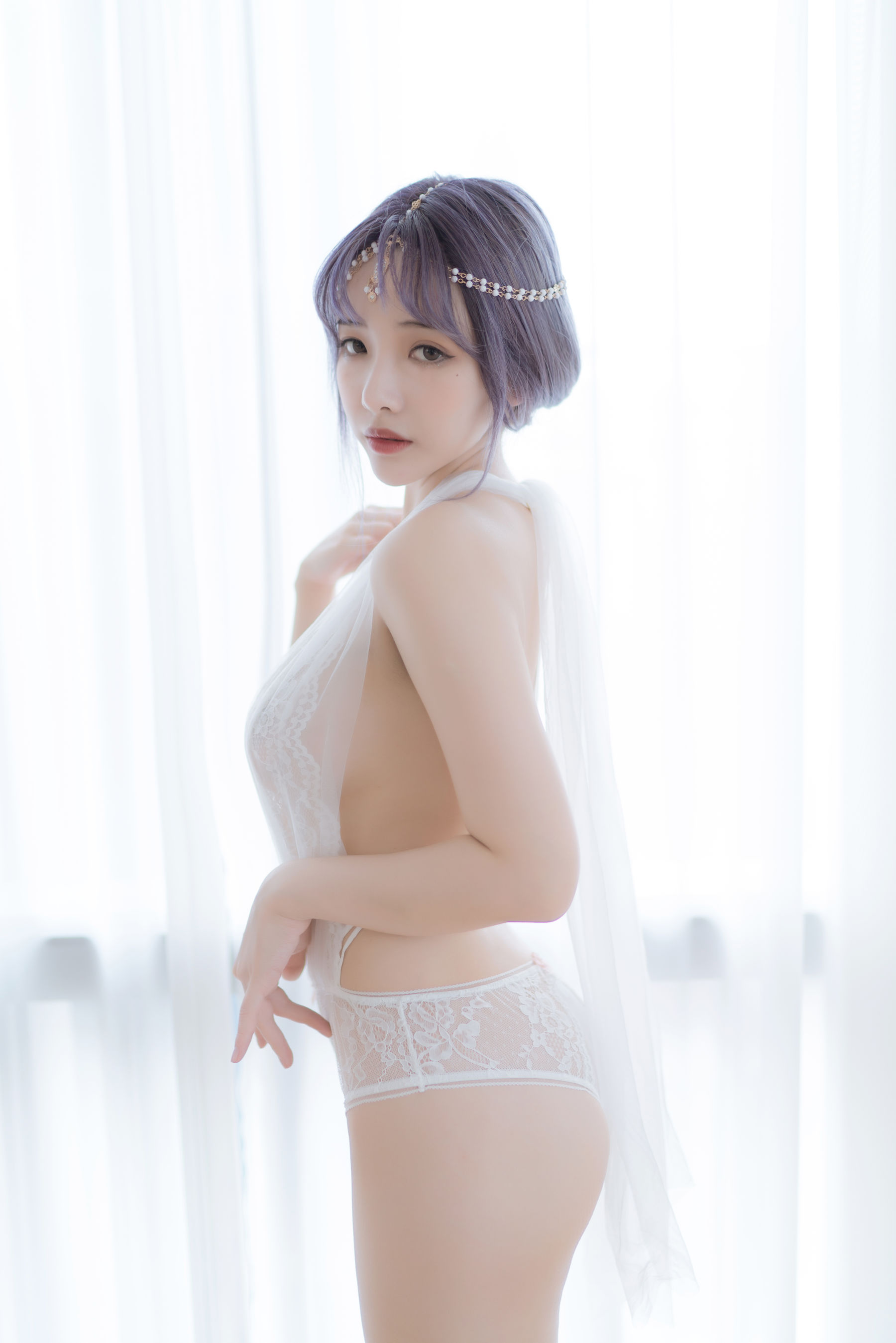 [COS福利] 动漫博主雯妹 - 白色希腊