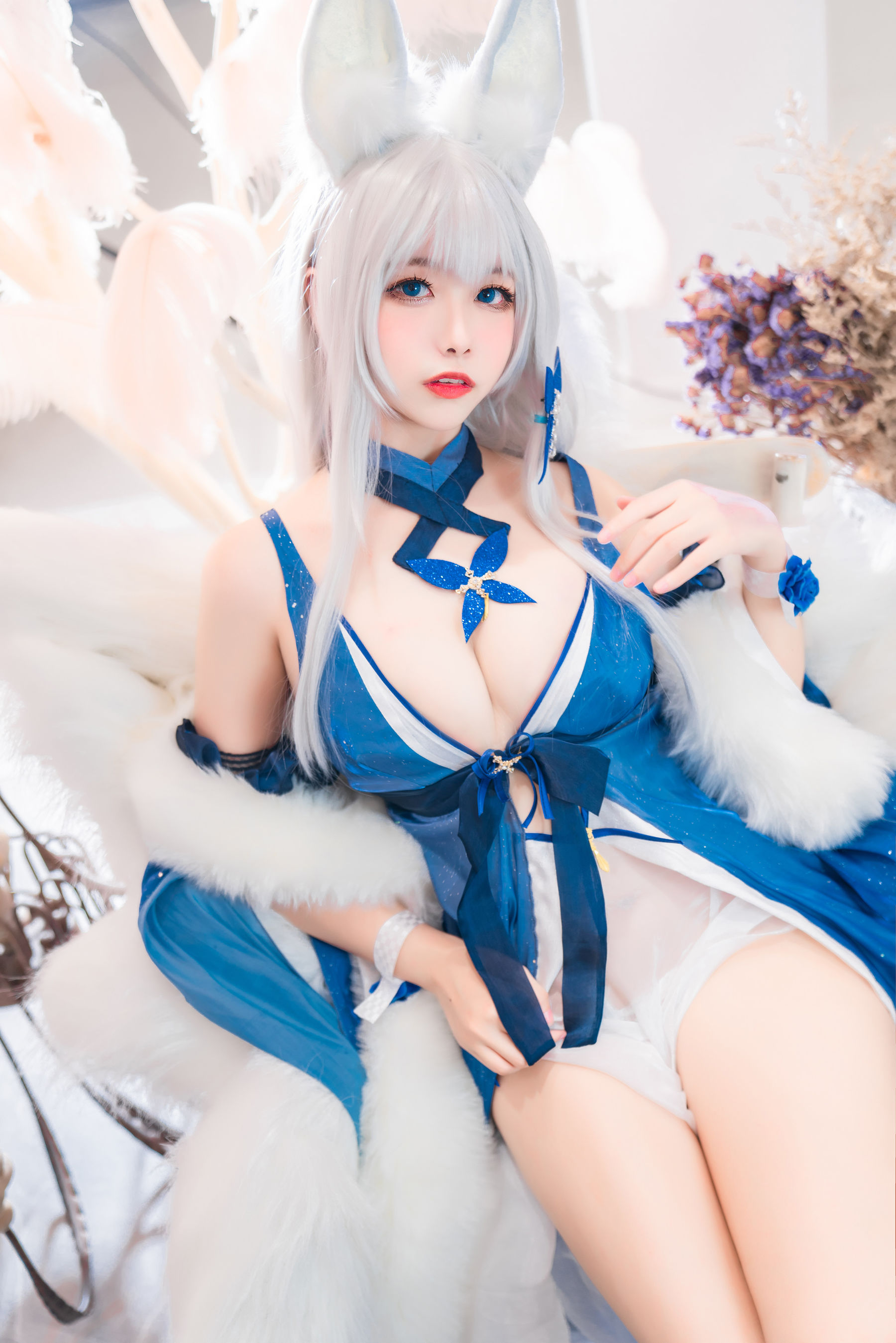 [COS福利] 微博妹子Momoko葵葵 - 信浓礼服