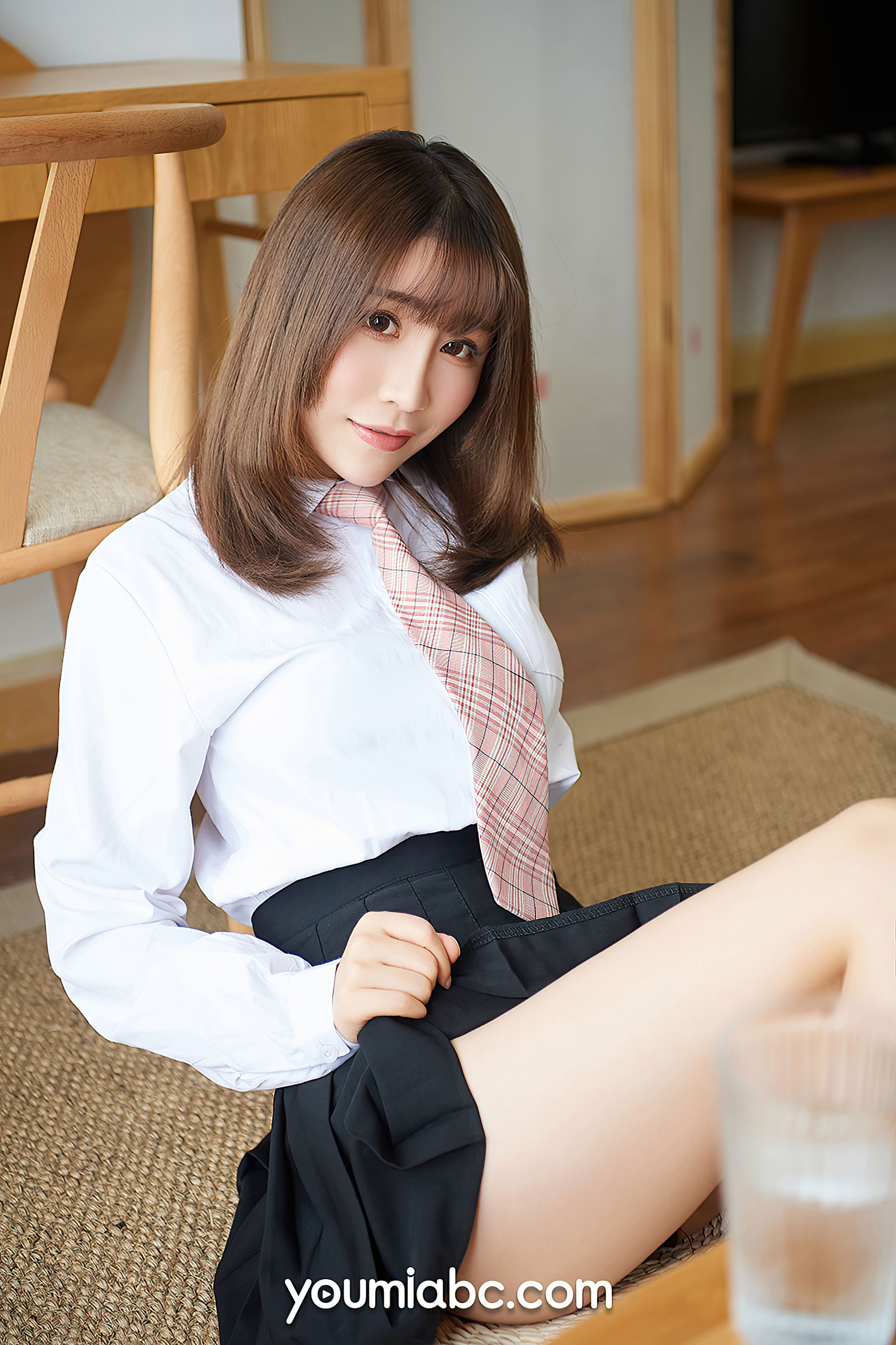 [尤蜜YouMiabc]  绯月樱-Cherry 学生妹の制服诱惑