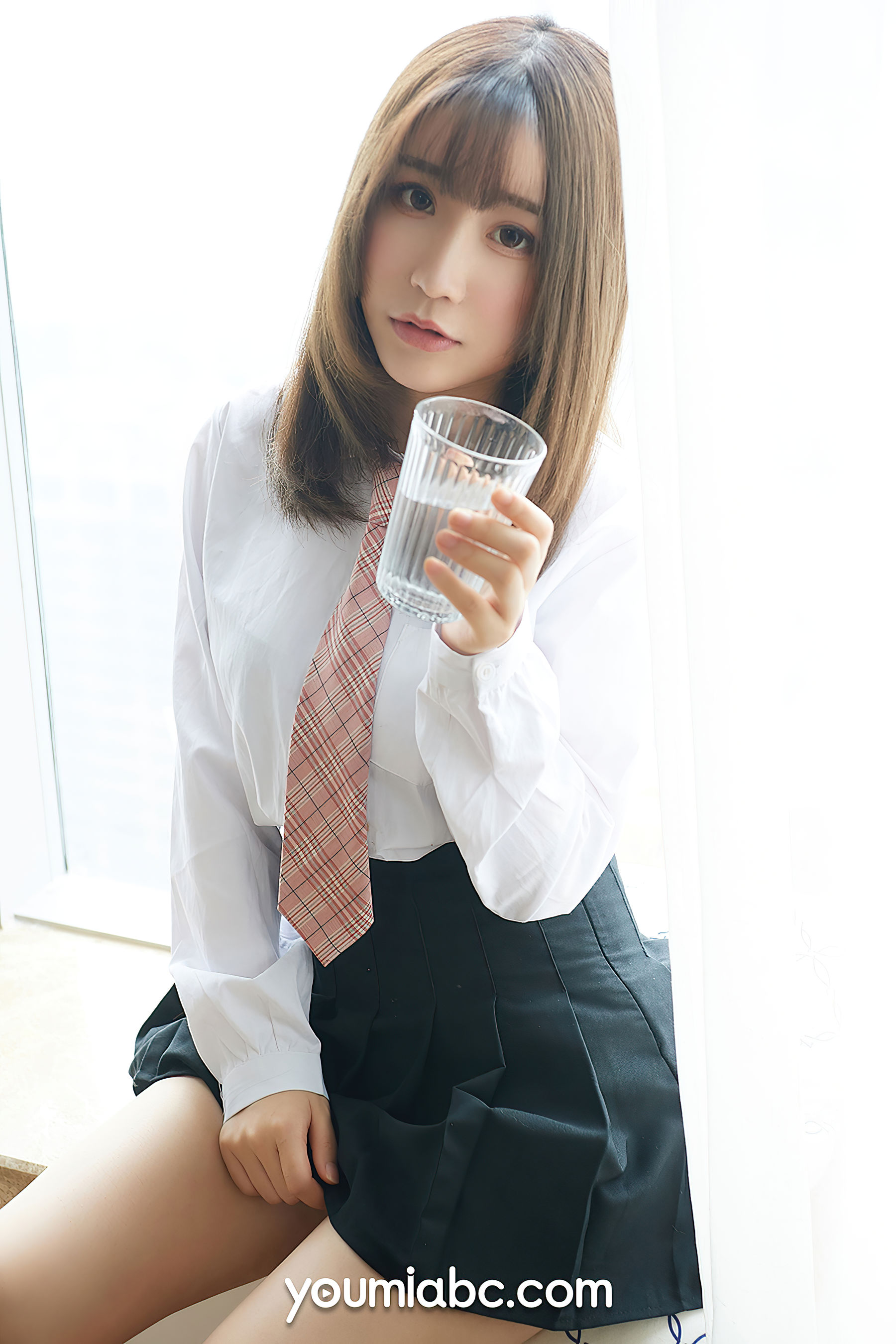 [尤蜜YouMiabc]  绯月樱-Cherry 学生妹の制服诱惑