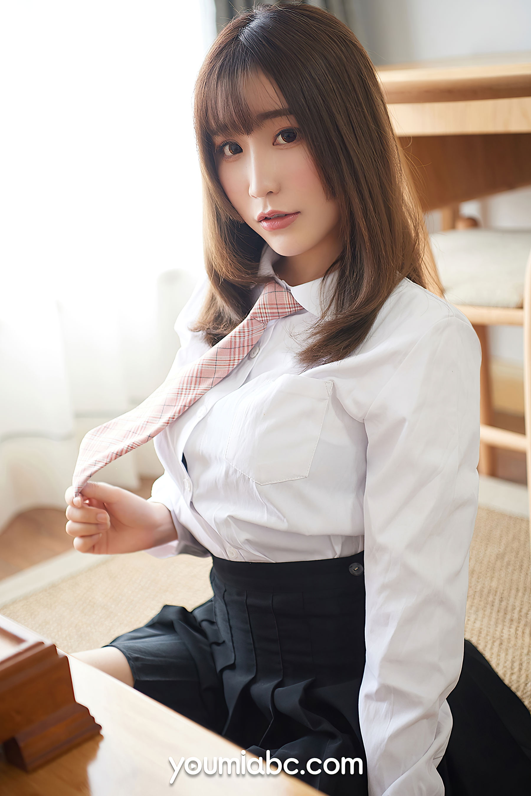 [尤蜜YouMiabc]  绯月樱-Cherry 学生妹の制服诱惑