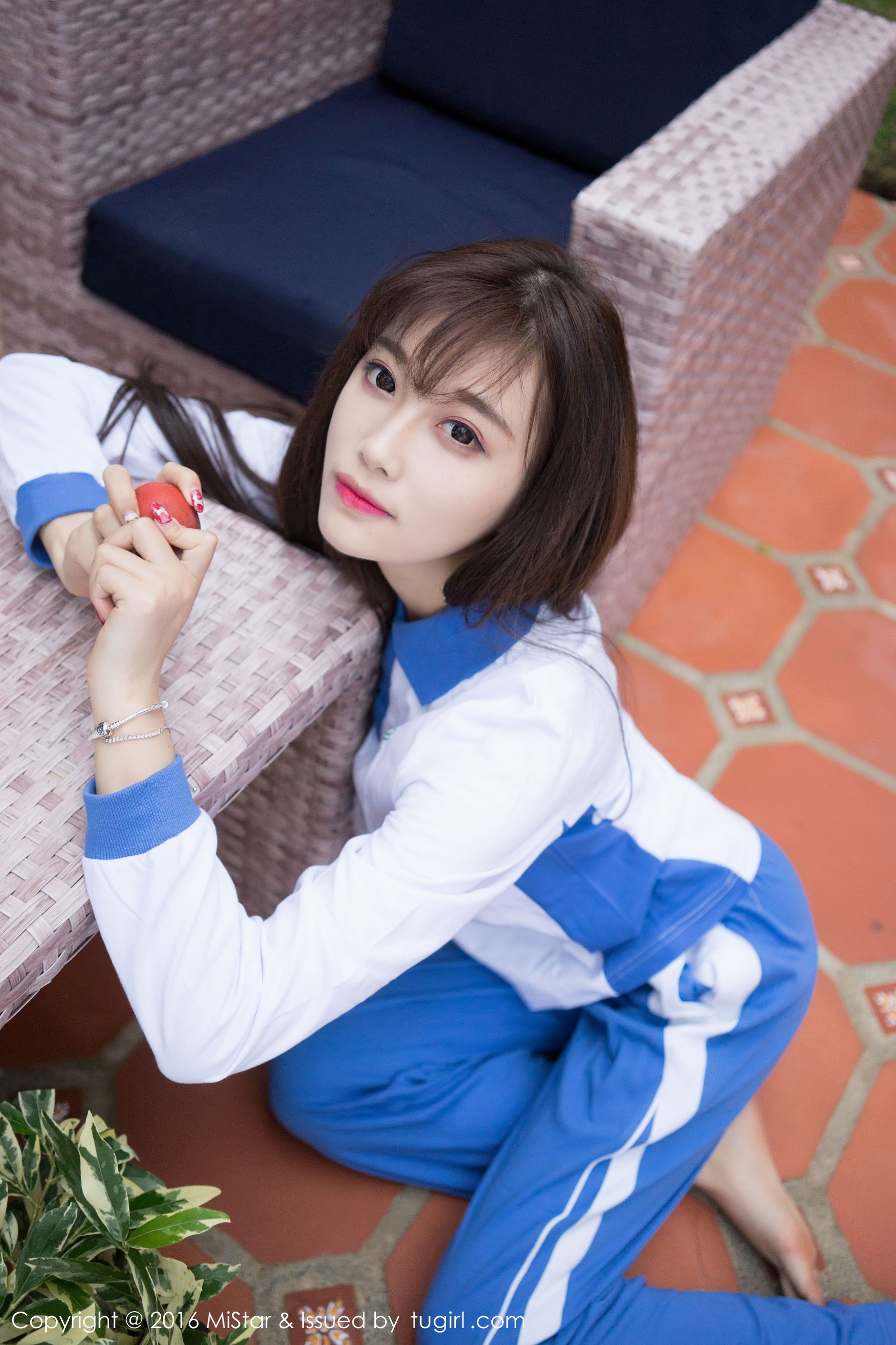 sugar小甜心CC《长滩旅拍》比基尼+校服 [魅妍社MiStar] Vol.145