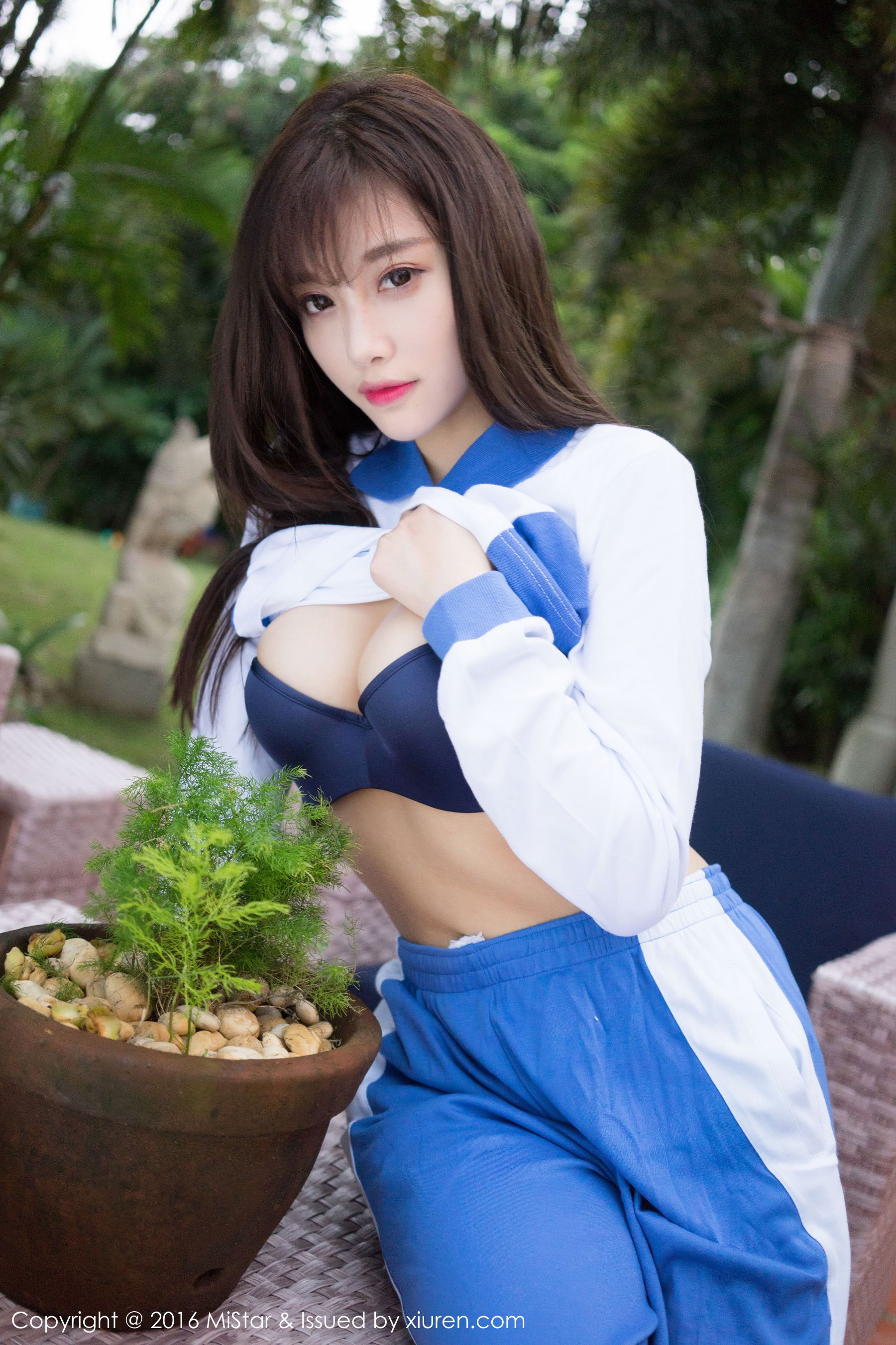 sugar小甜心CC《长滩旅拍》比基尼+校服 [魅妍社MiStar] Vol.145