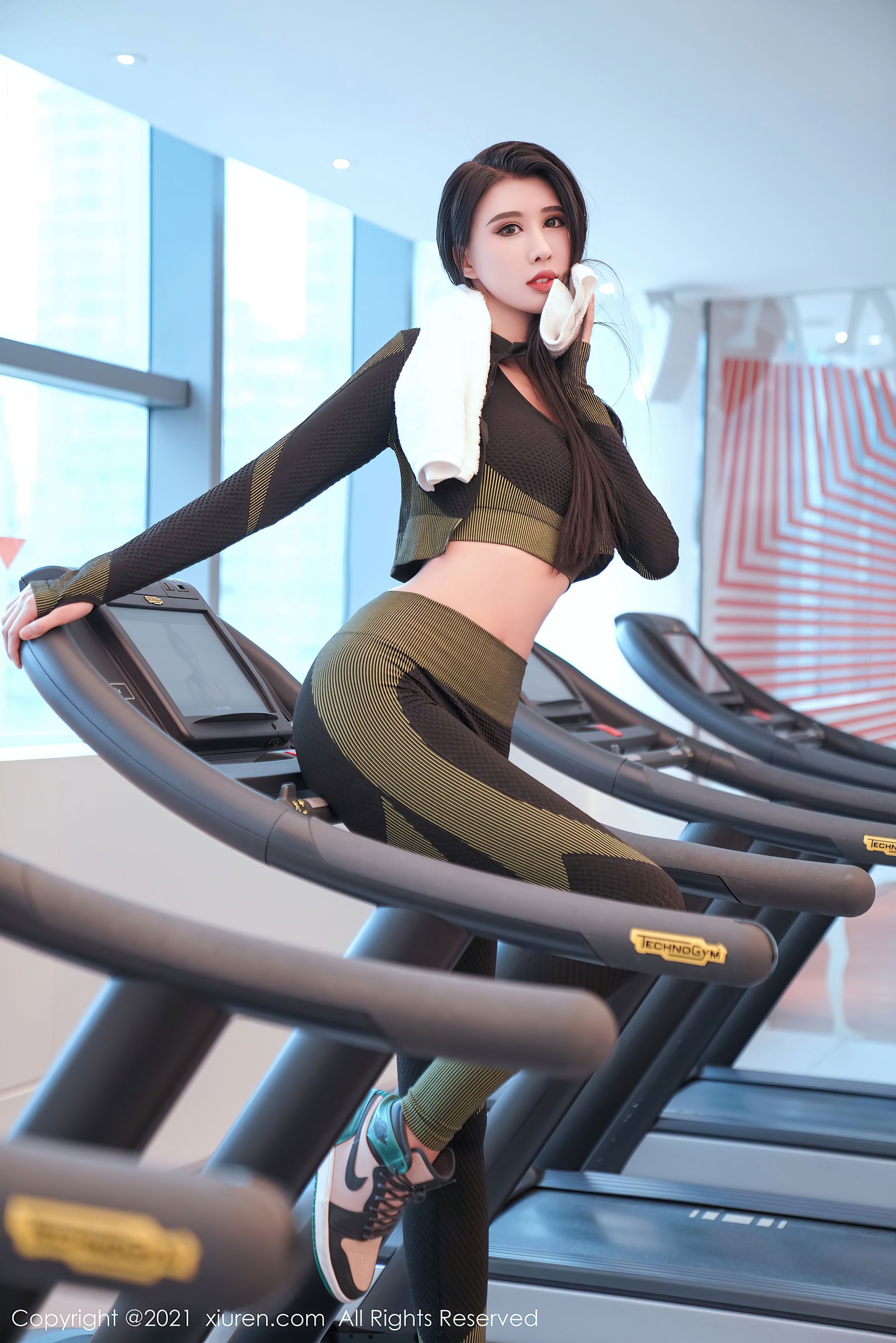 [秀人XIUREN] No.3040 葛征 净高184cm