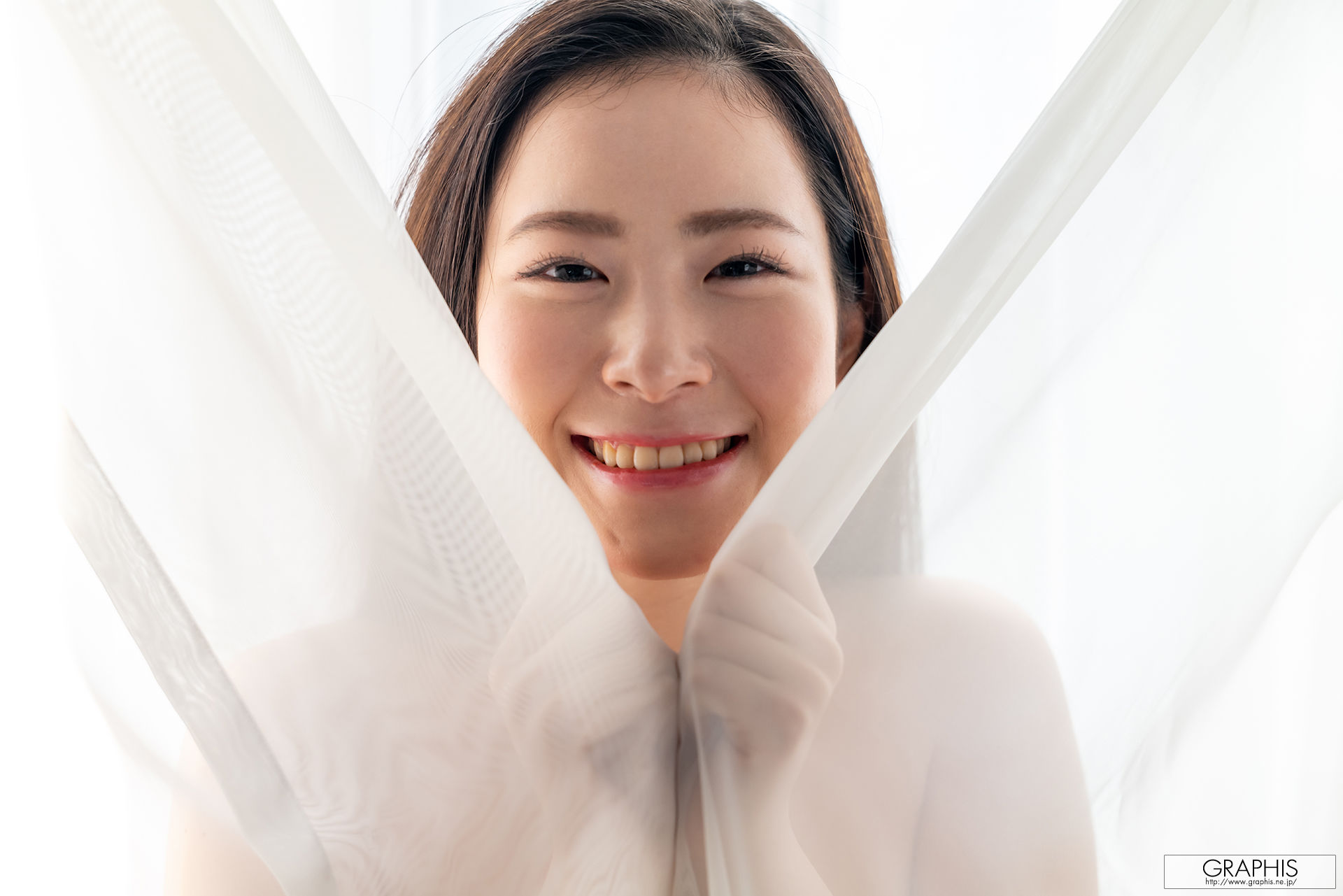 [Graphis] First Gravure 初脱ぎ娘 No.172 沙月恵奈 Ena Satsuki