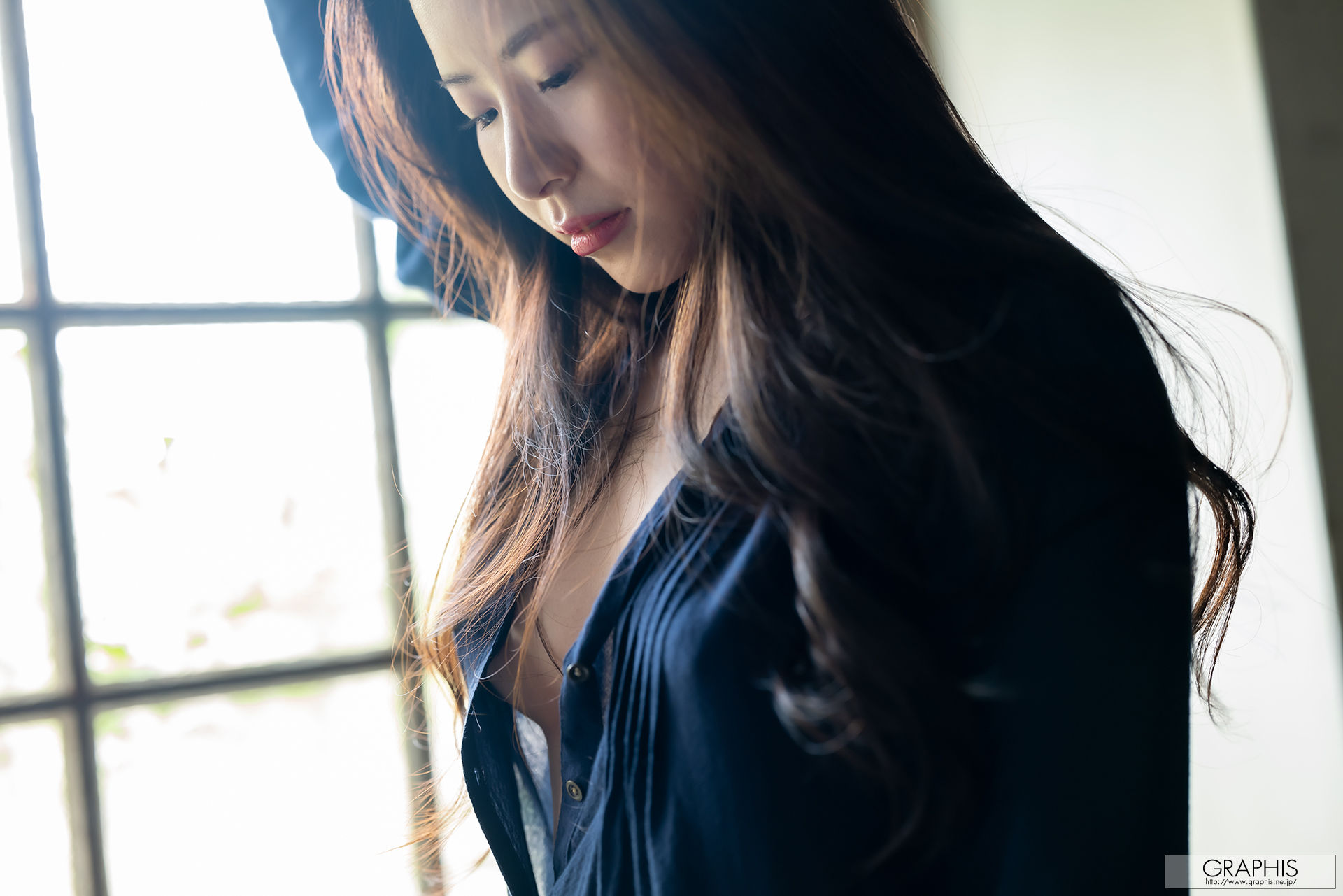 [Graphis] First Gravure 初脱ぎ娘 No.172 沙月恵奈 Ena Satsuki
