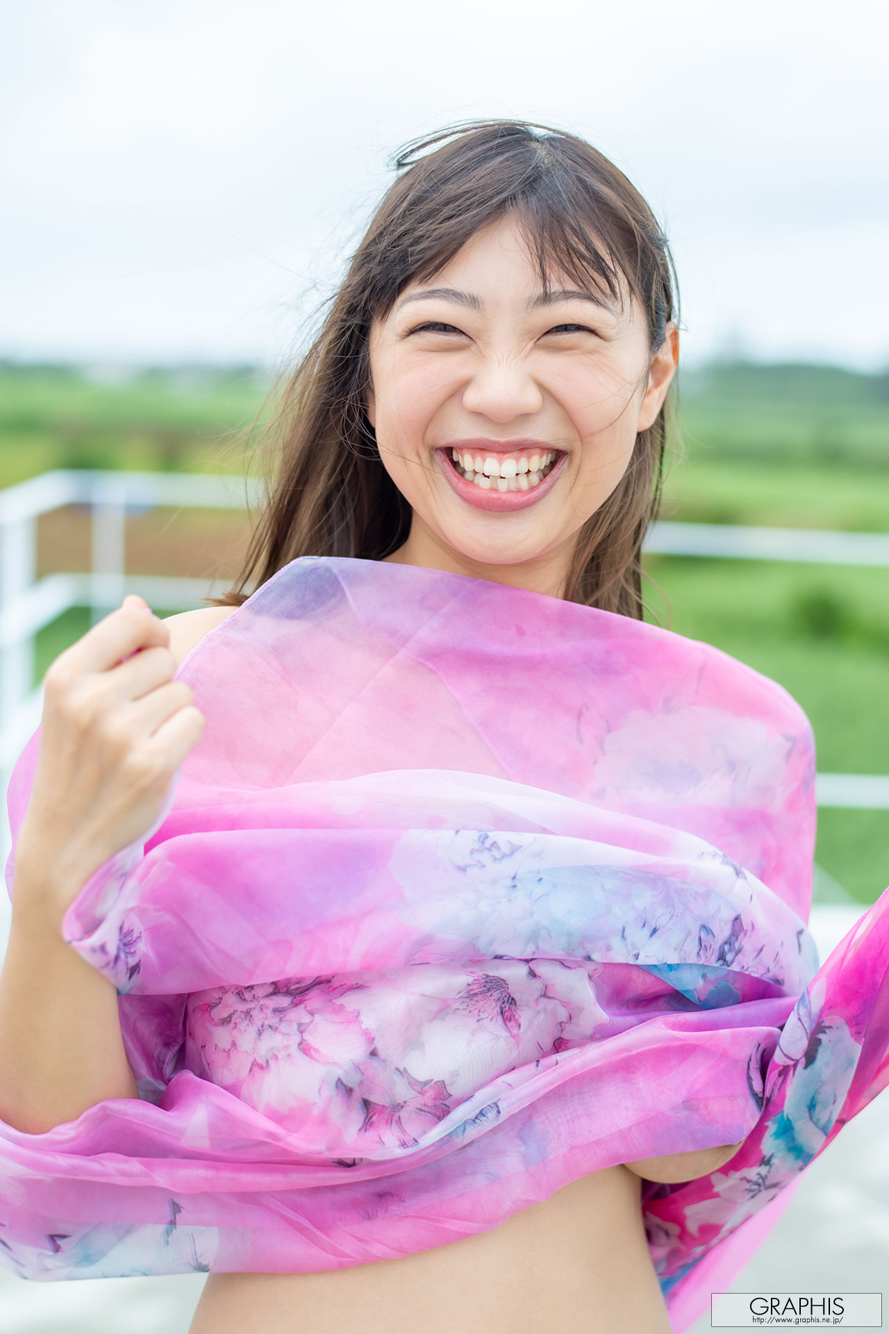 [Graphis] Special - Matsuri Kiritani 桐谷まつり Curvy!