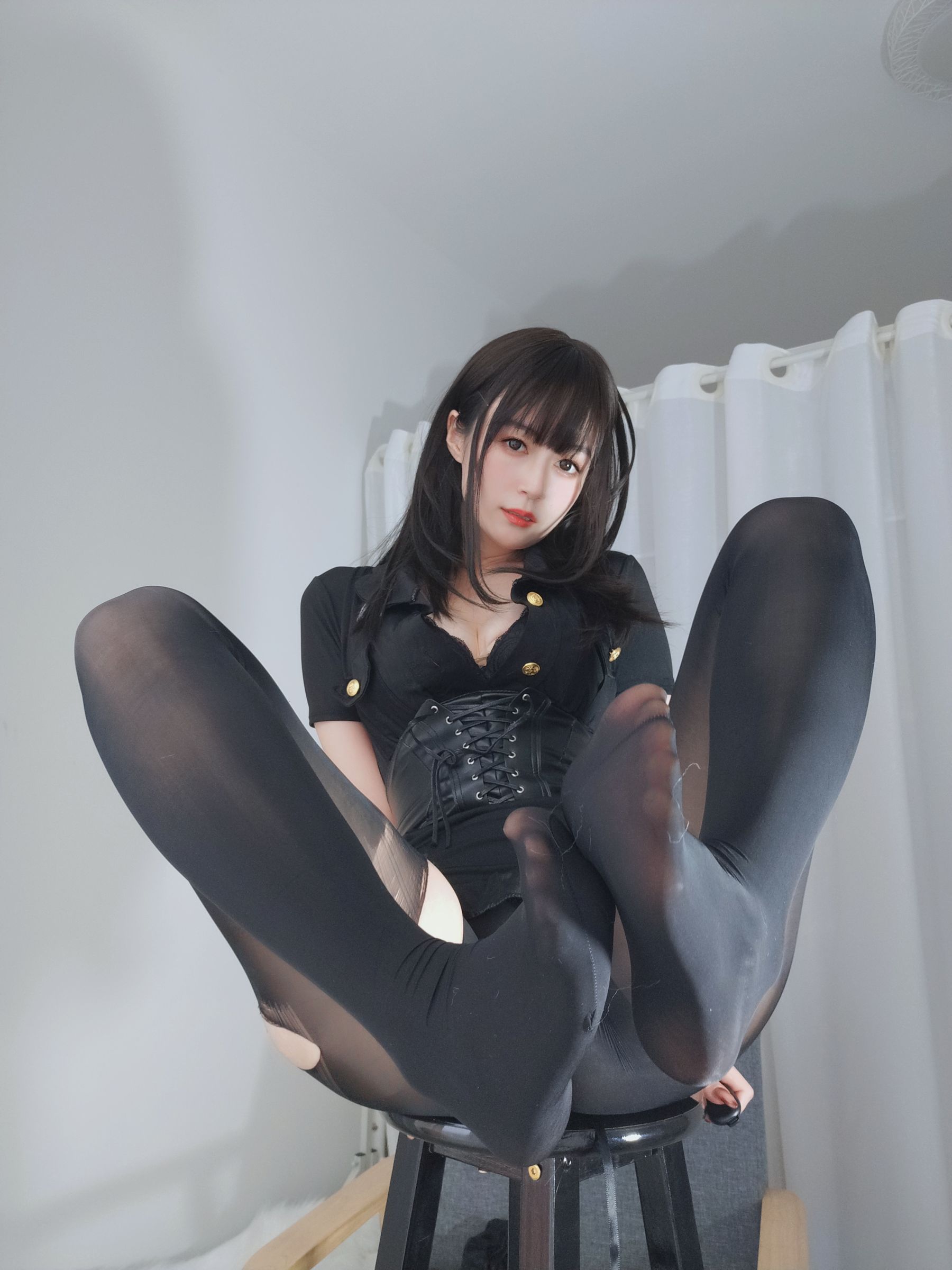 [COS福利] Coser小姐姐白银 - 抖S姐姐（下）