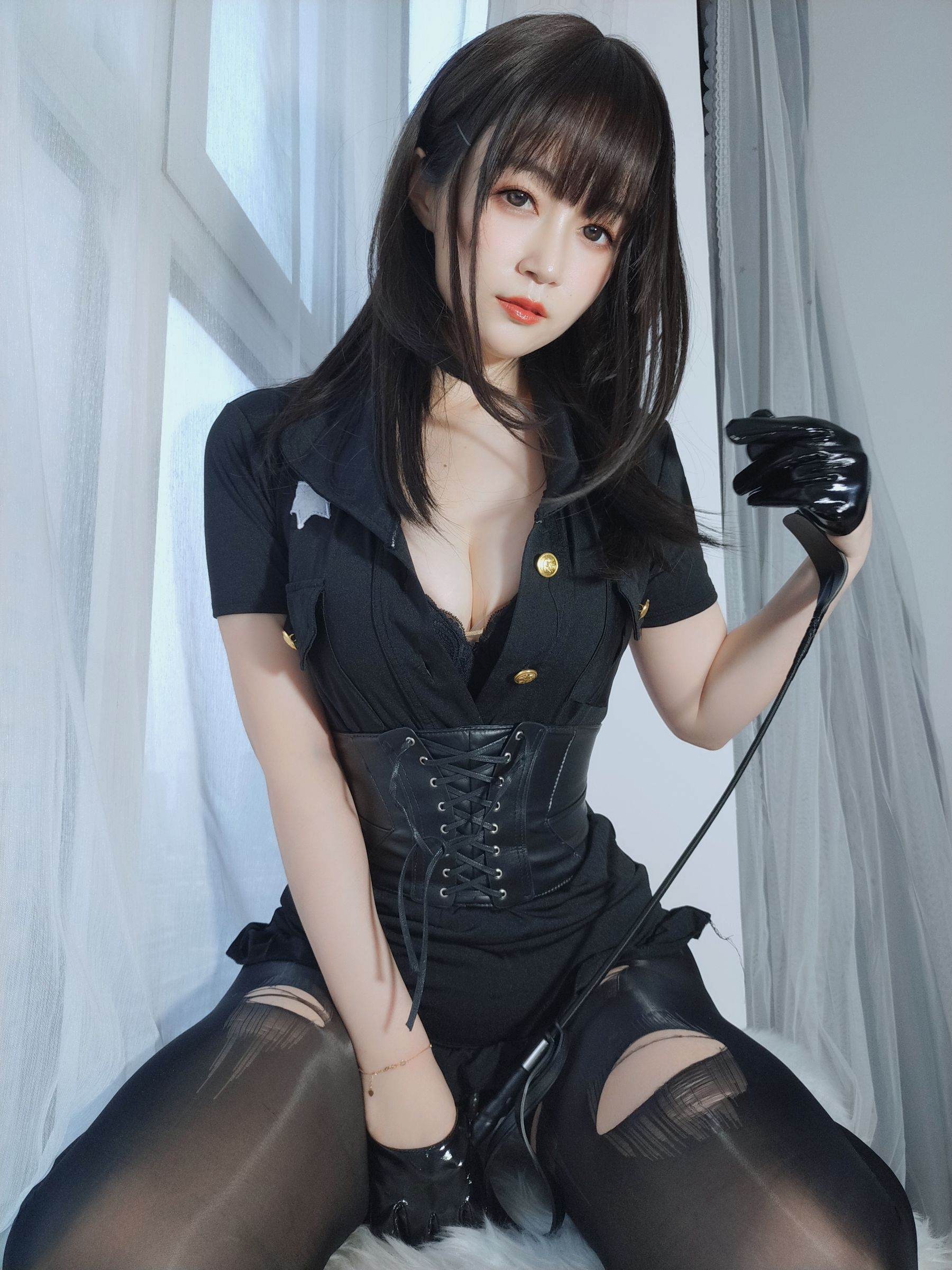 [COS福利] Coser小姐姐白银 - 抖S姐姐（下）
