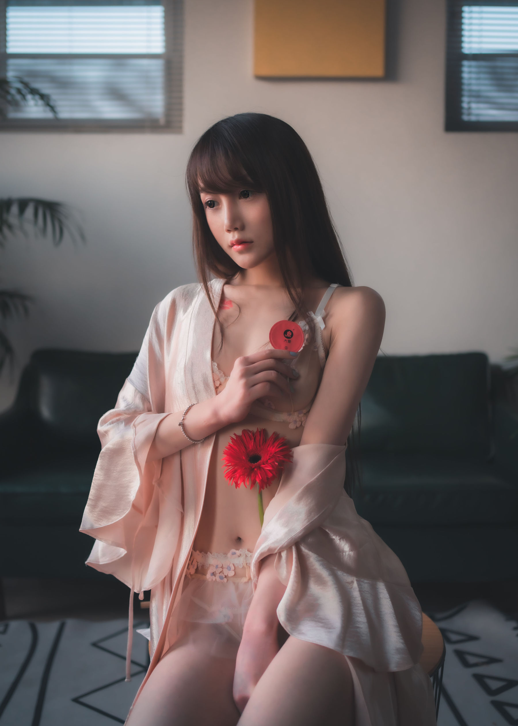 [COS福利] COS少女星野咪兔 - 花吃了那女孩