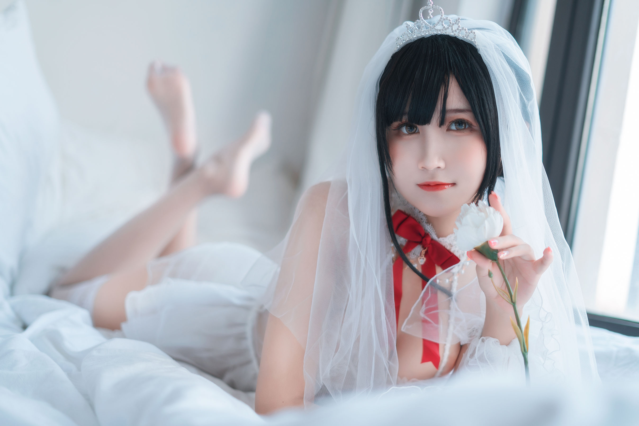 [COS福利] 微博妹子三度_69 - 婚纱孔雀翎