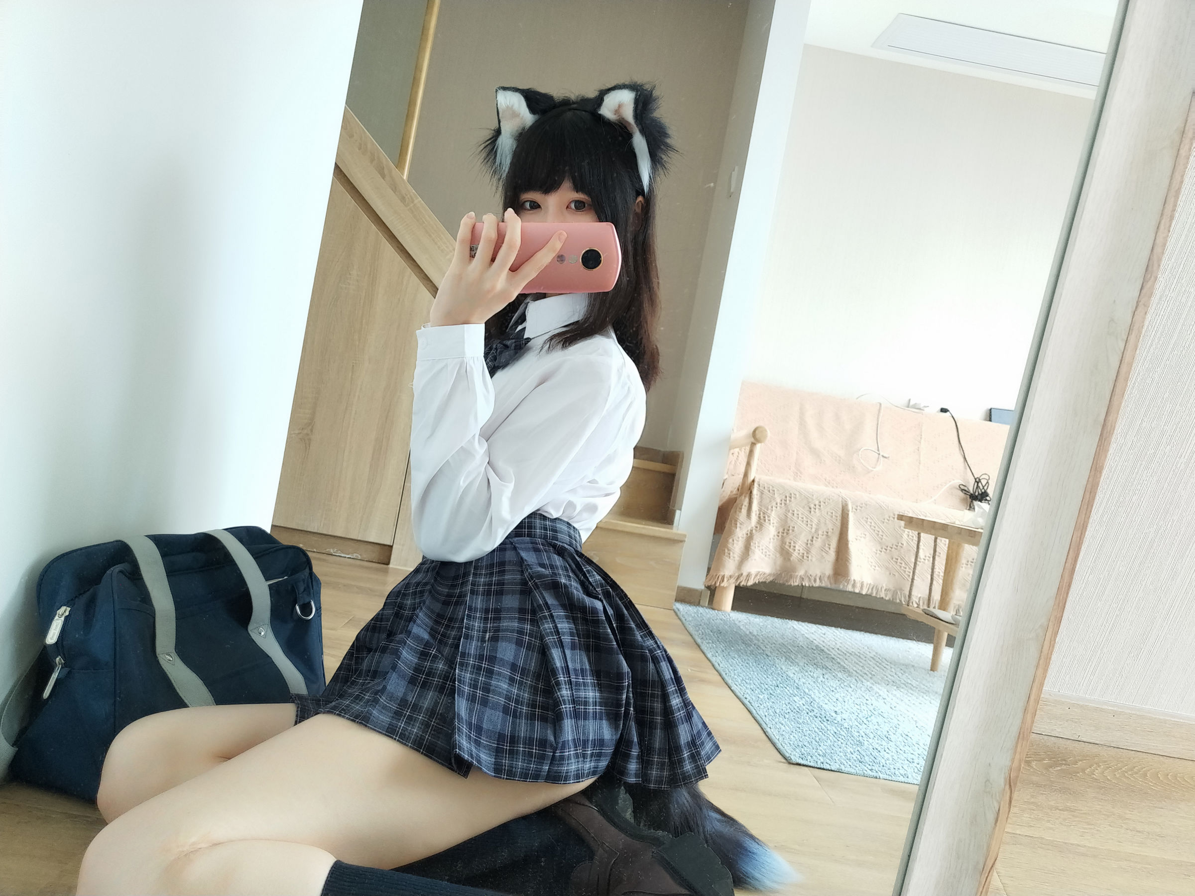 [COS福利] NAGISA魔物喵[fantia] - かわいい転校生