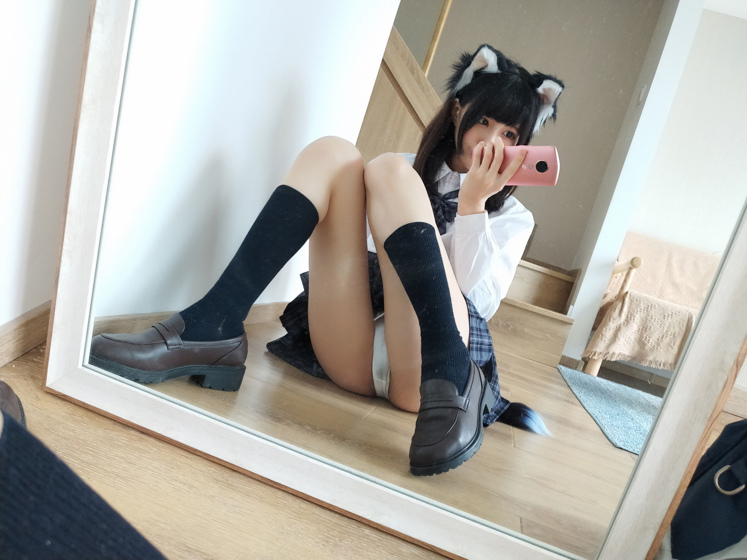 [COS福利] NAGISA魔物喵[fantia] - かわいい転校生