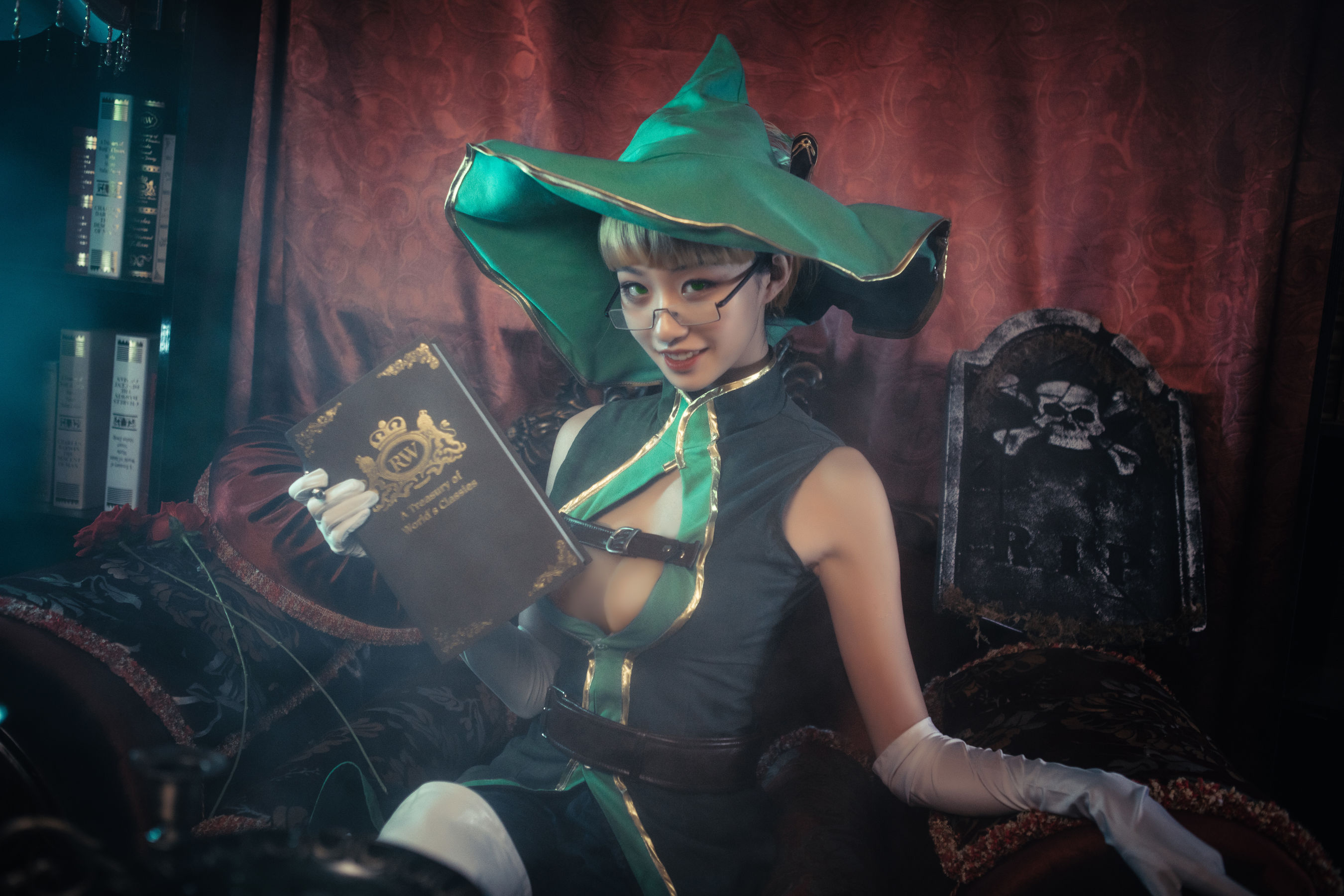 [COS福利] The Vagrant Cosplay Album - 沧霁桔梗《赫本》