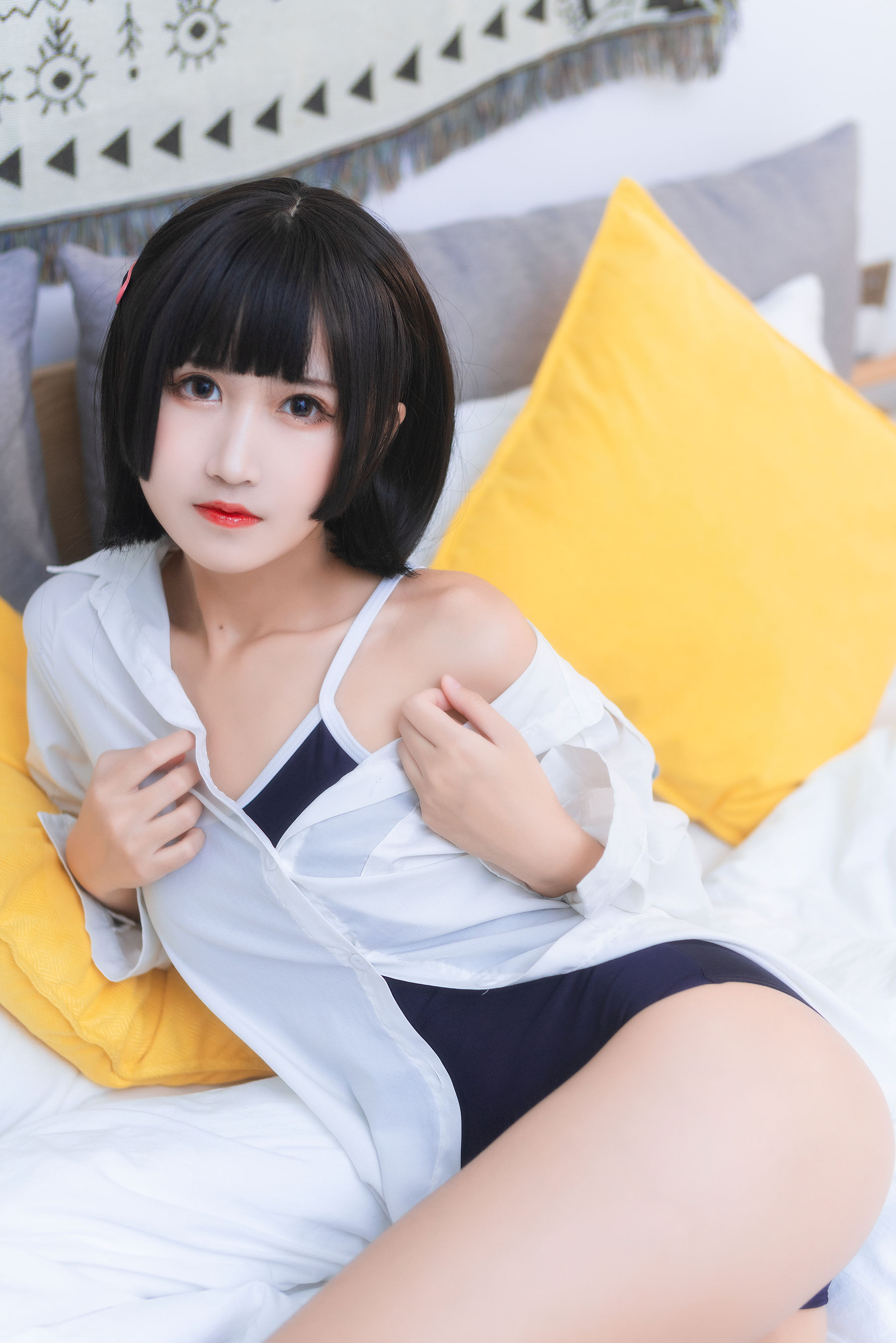 [COS福利] 微博妹子三度_69 - 衬衫日常