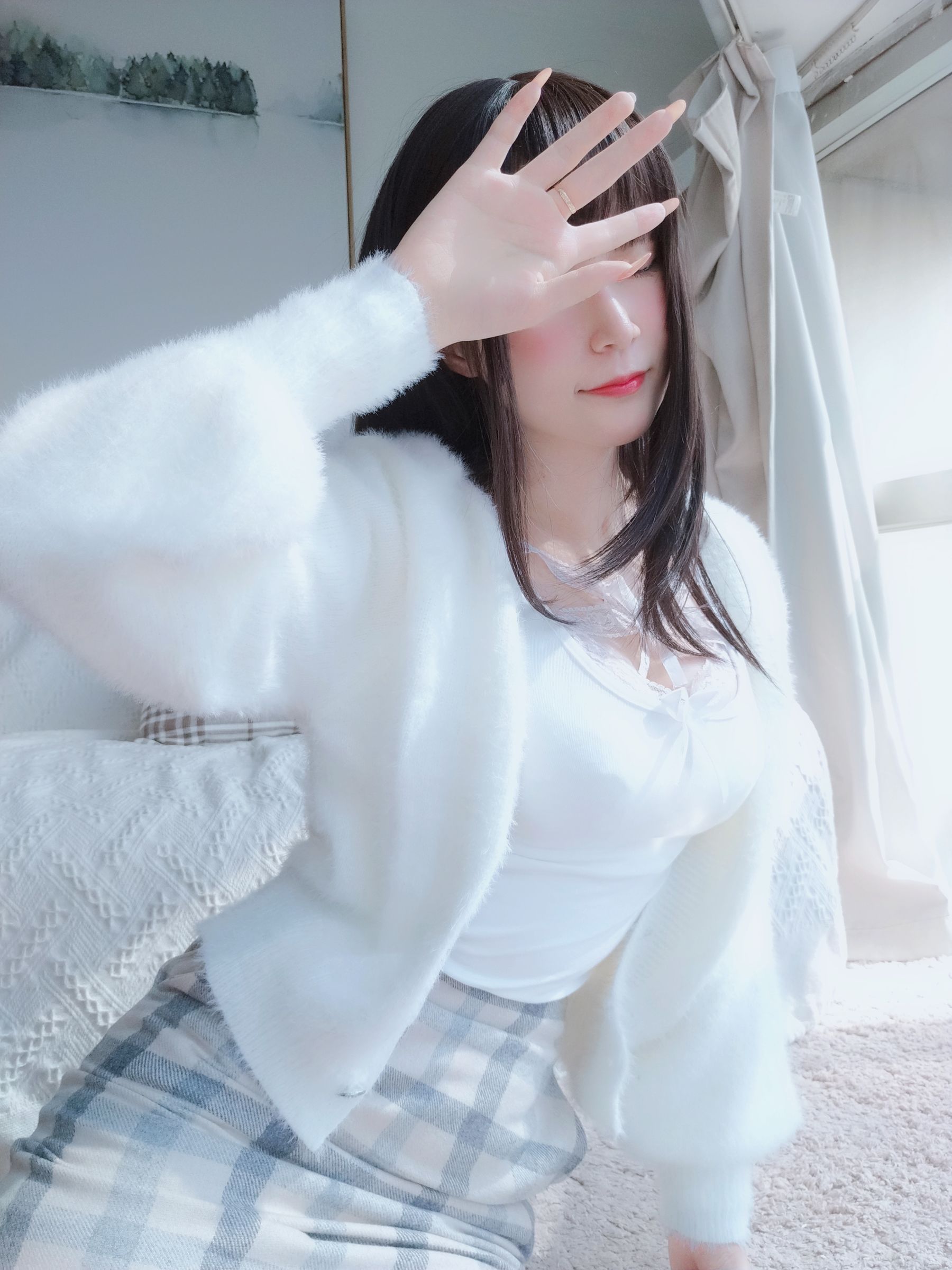 [COS福利] Coser小姐姐白银 - 白蕾丝