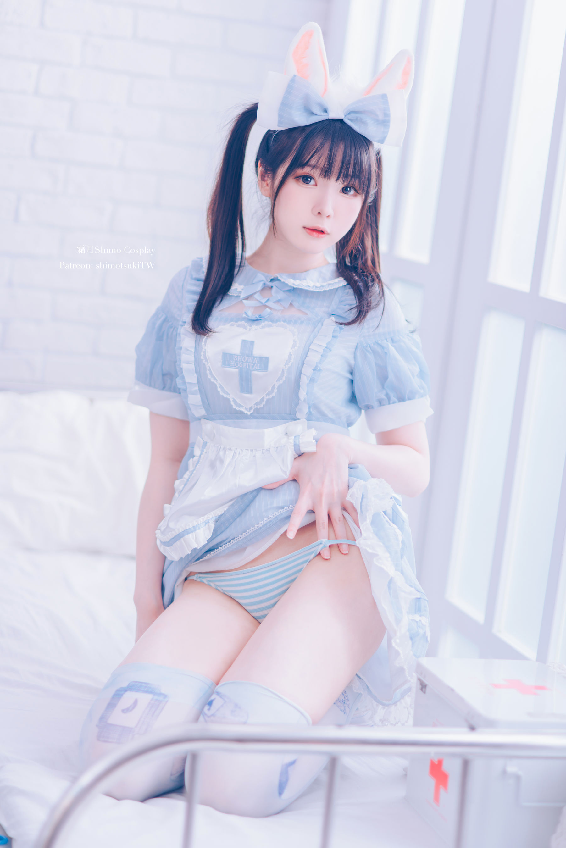 [COS福利] 微博妹纸霜月shimo - 女仆裙