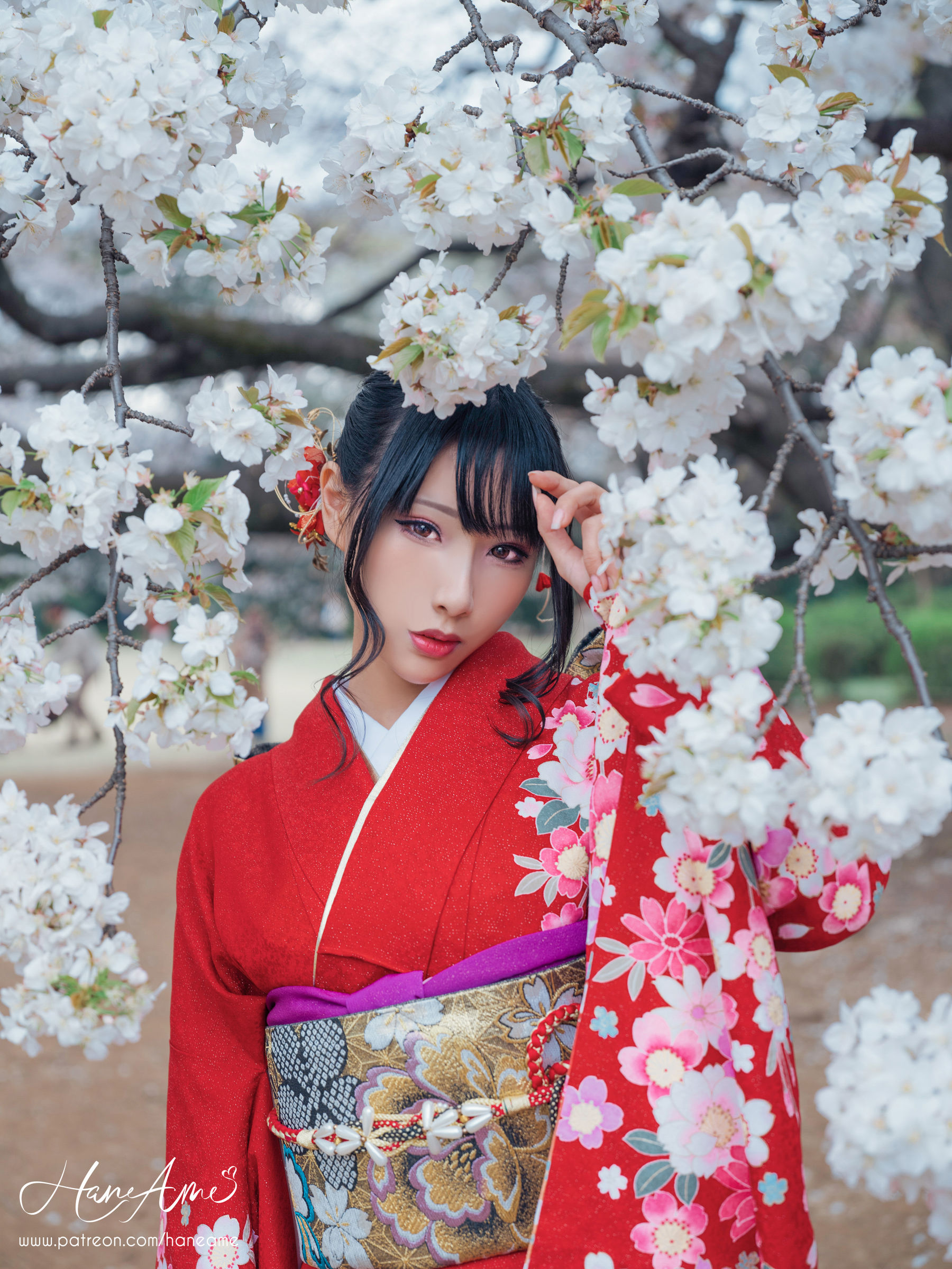 [COS福利] Hane Ame 雨波 - 赤紅和服