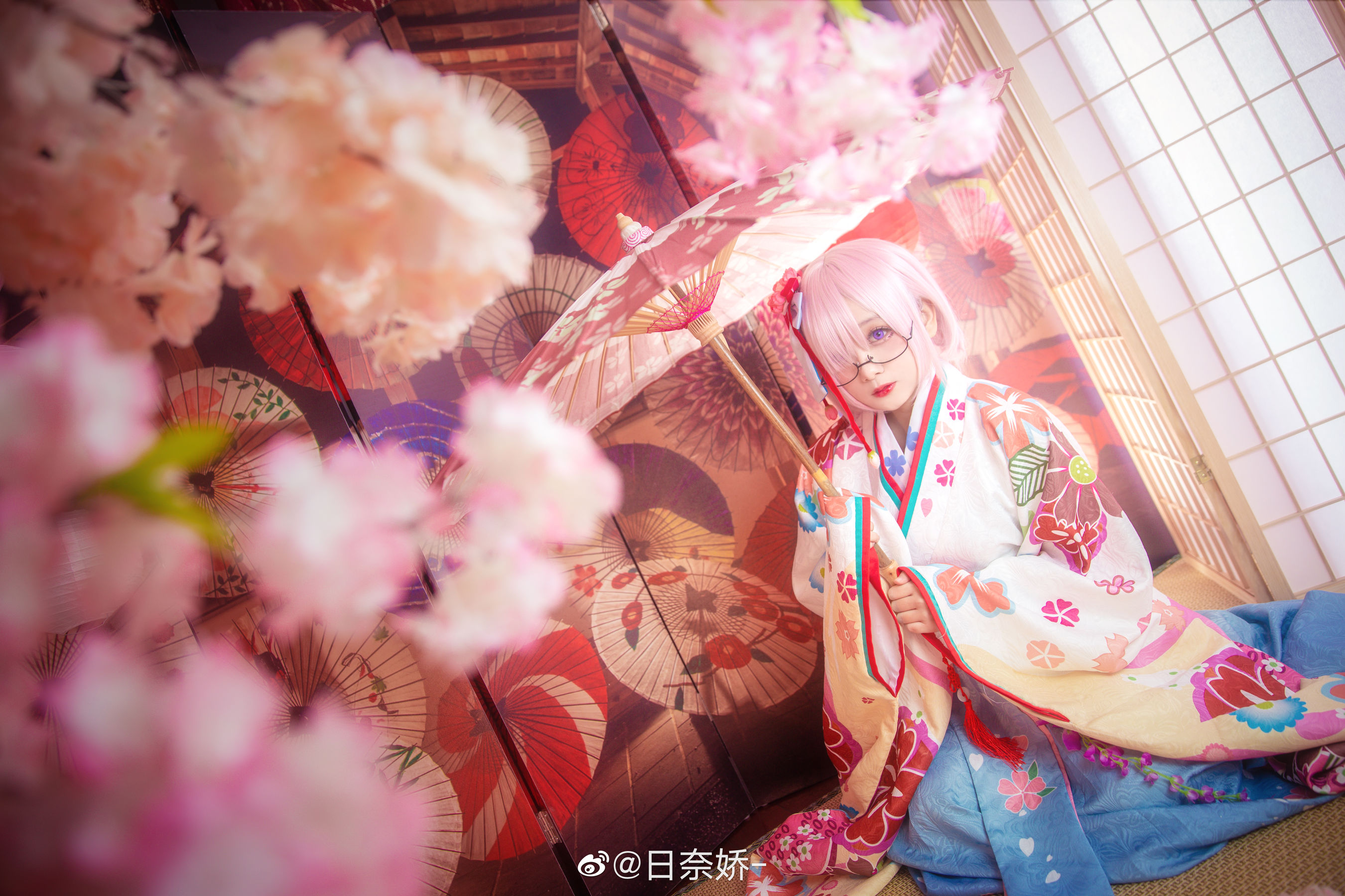 [COS福利] 日奈娇 - 玛修+马戏团+女仆