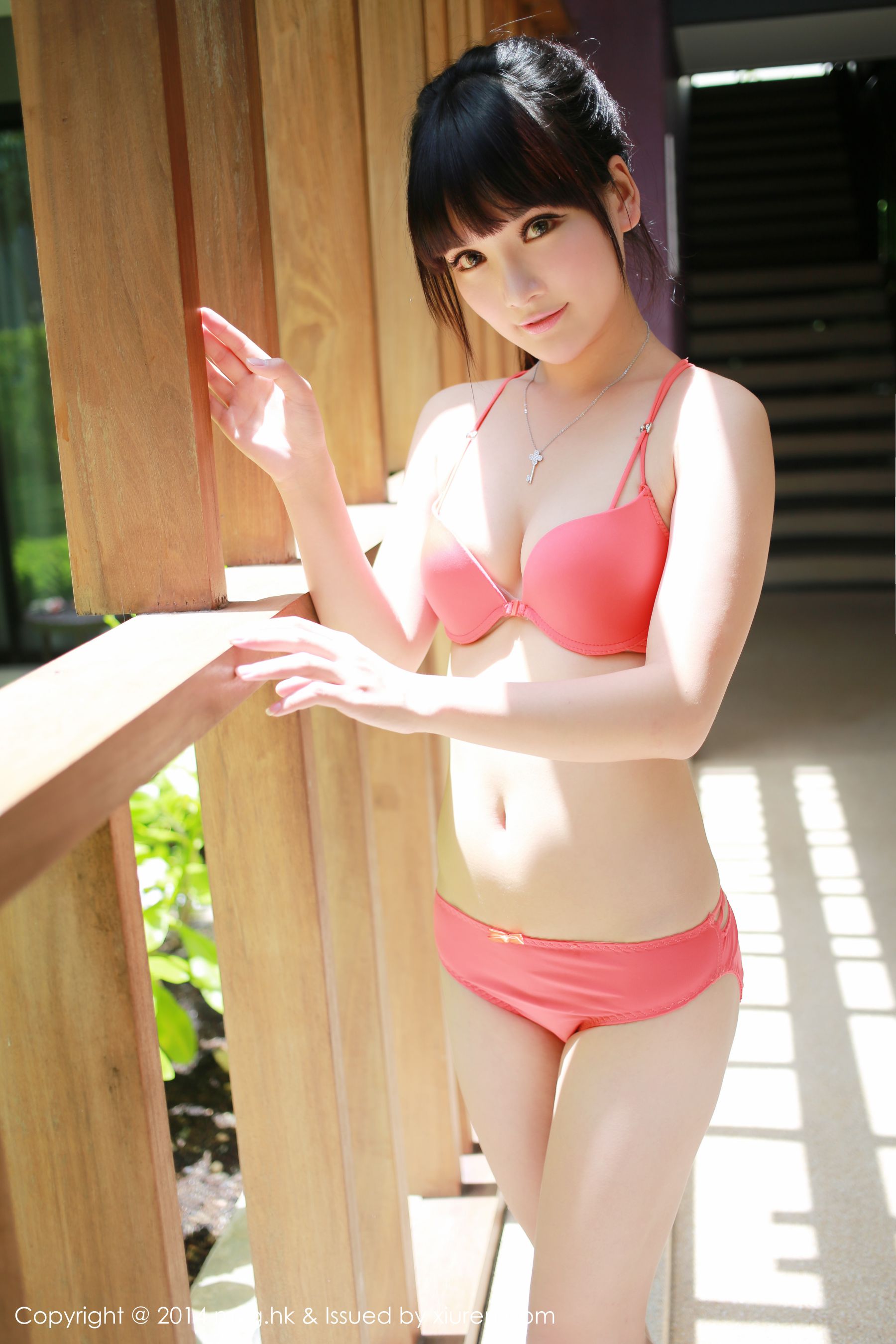 妮儿Bluelabel《性感内衣+比基尼》 [美媛馆MyGirl] Vol.021