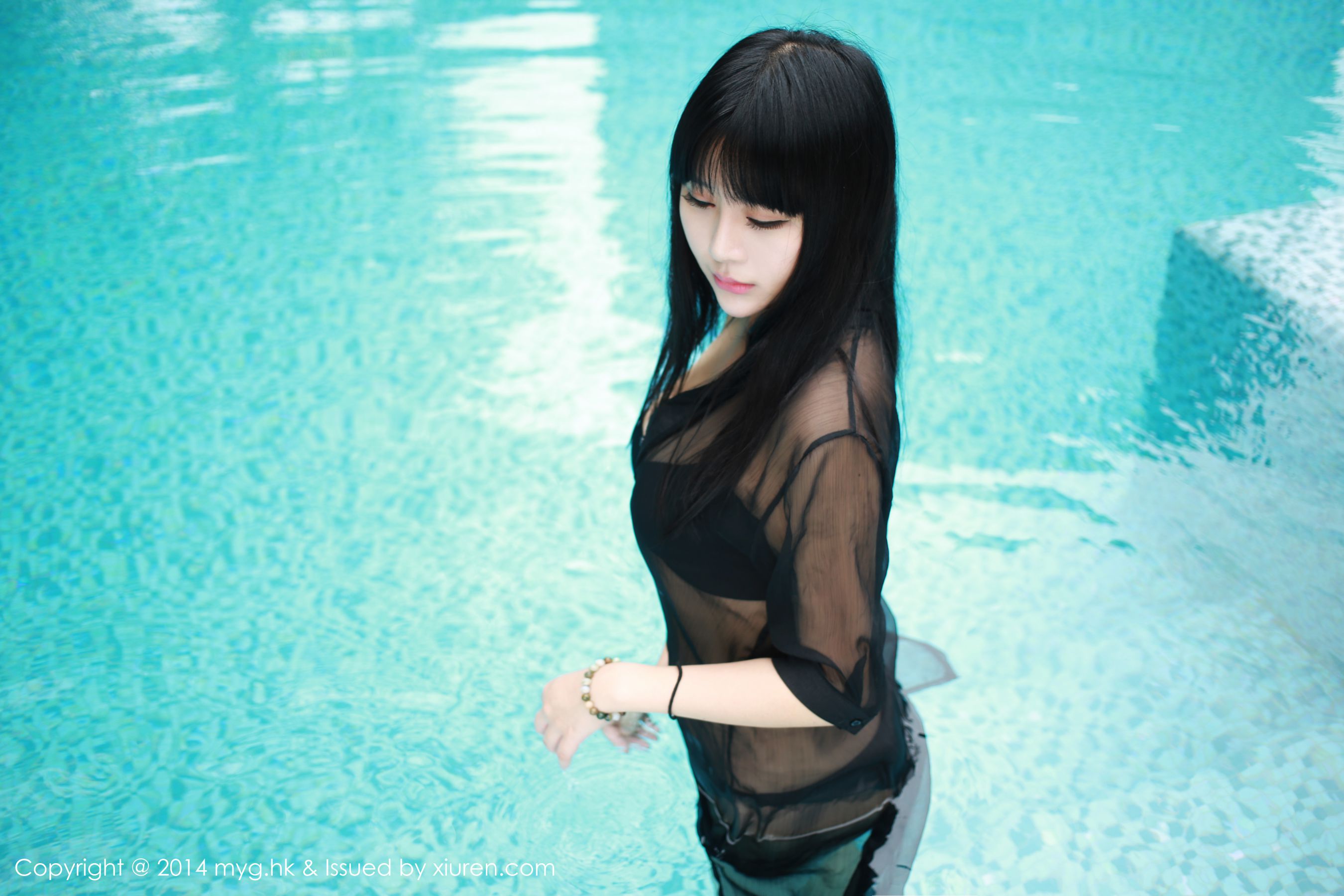 八宝icey《外拍内衣+湿身》 [美媛馆MyGirl] Vol.022
