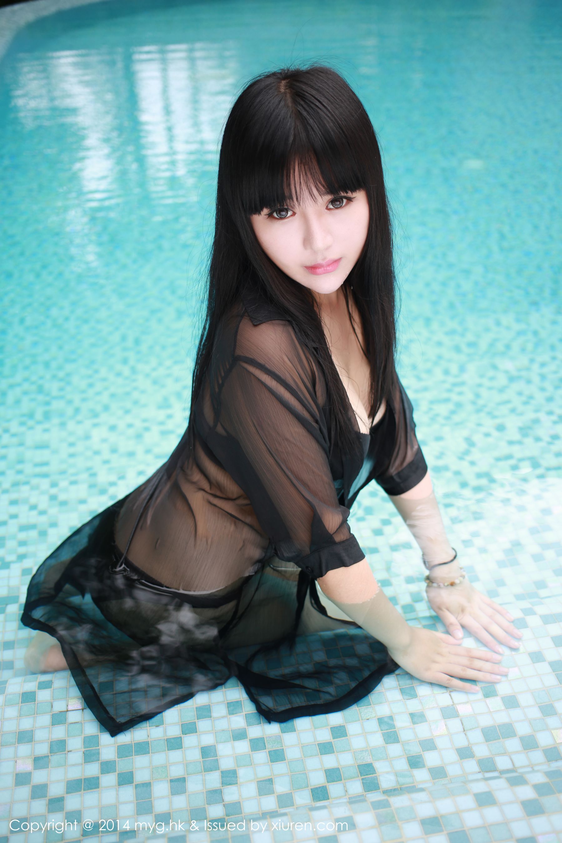 八宝icey《外拍内衣+湿身》 [美媛馆MyGirl] Vol.022