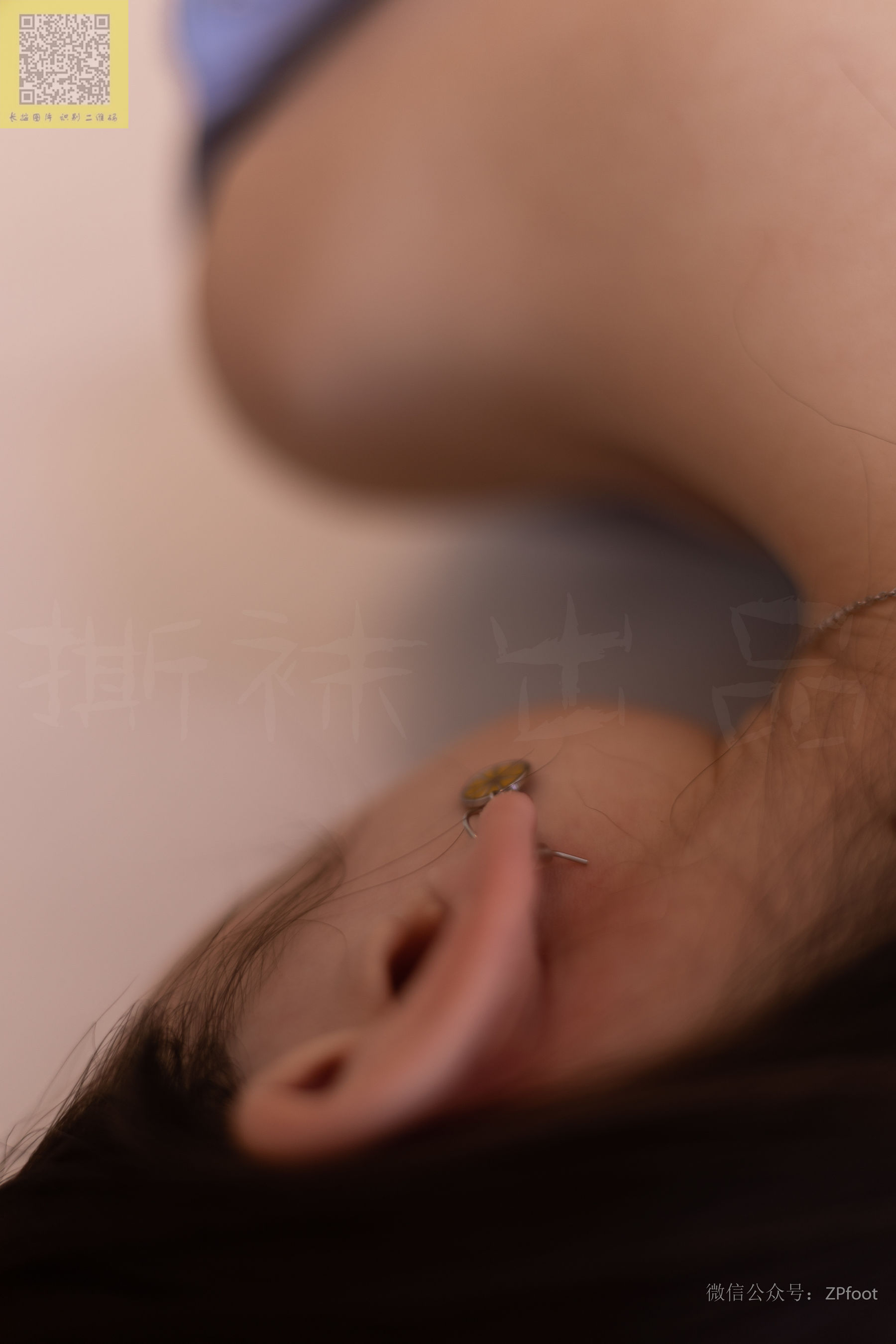 [LSS山茶摄影] NO.296 小Z的肉丝超短裙