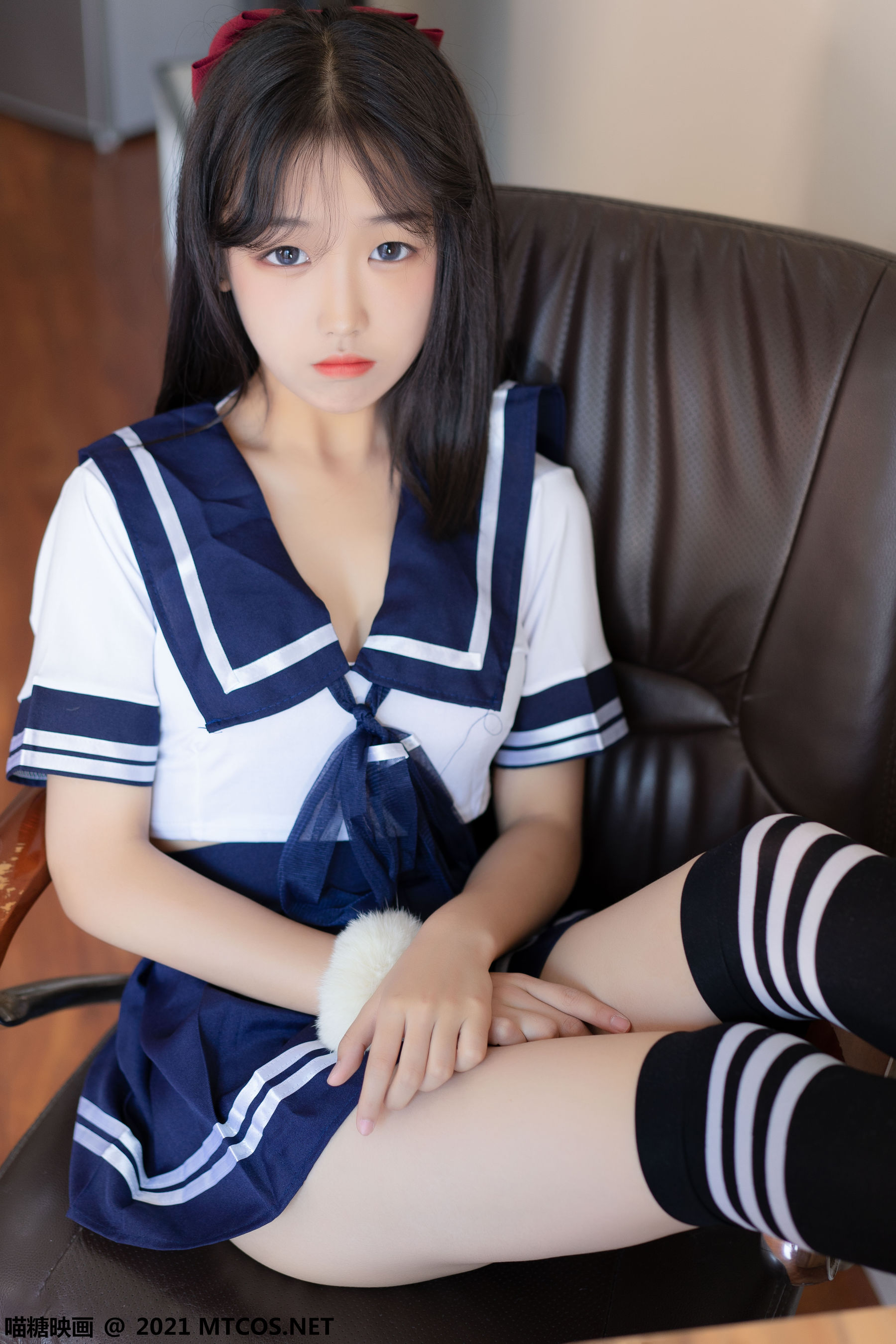[喵糖映画] VOL.392 米朵 水手裙学妹