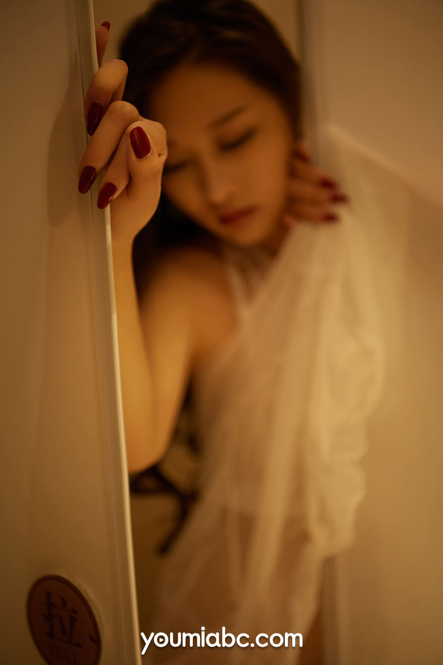 [尤蜜YouMiabc]  溪溪 深夜调情