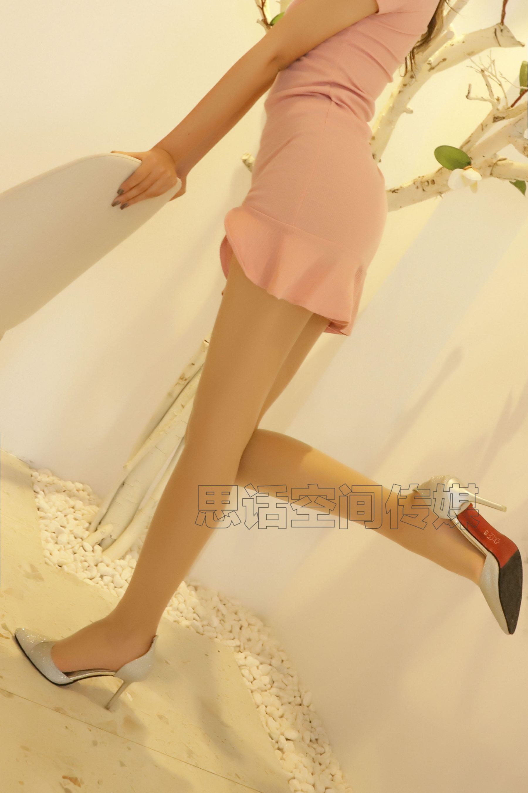 [思话SiHua] SJ010 聂小倩 小倩粉嫩翘臀
