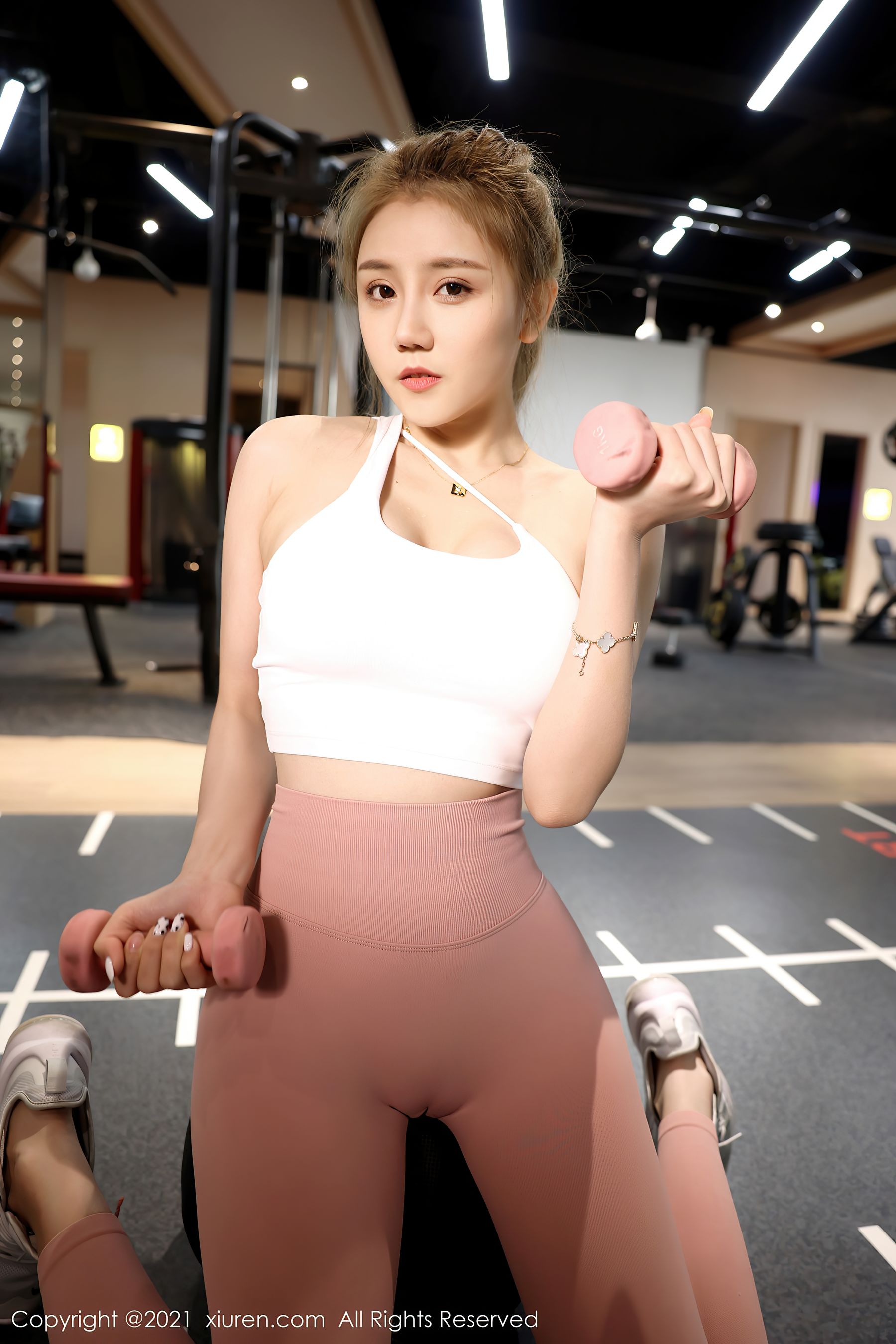 [秀人XIUREN] No.3157 夏西CiCi