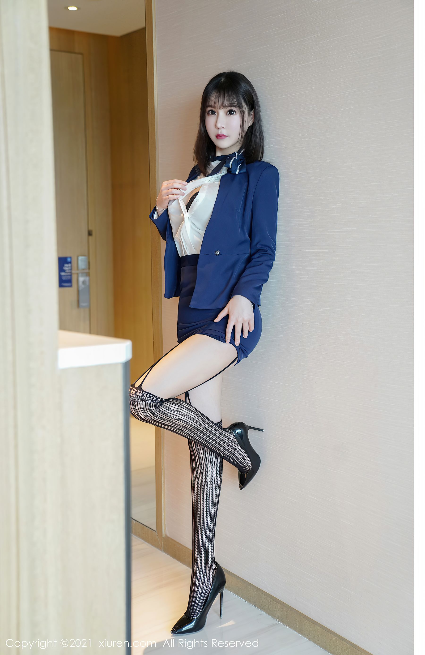 [秀人XIUREN] No.3221 晓鱼酱