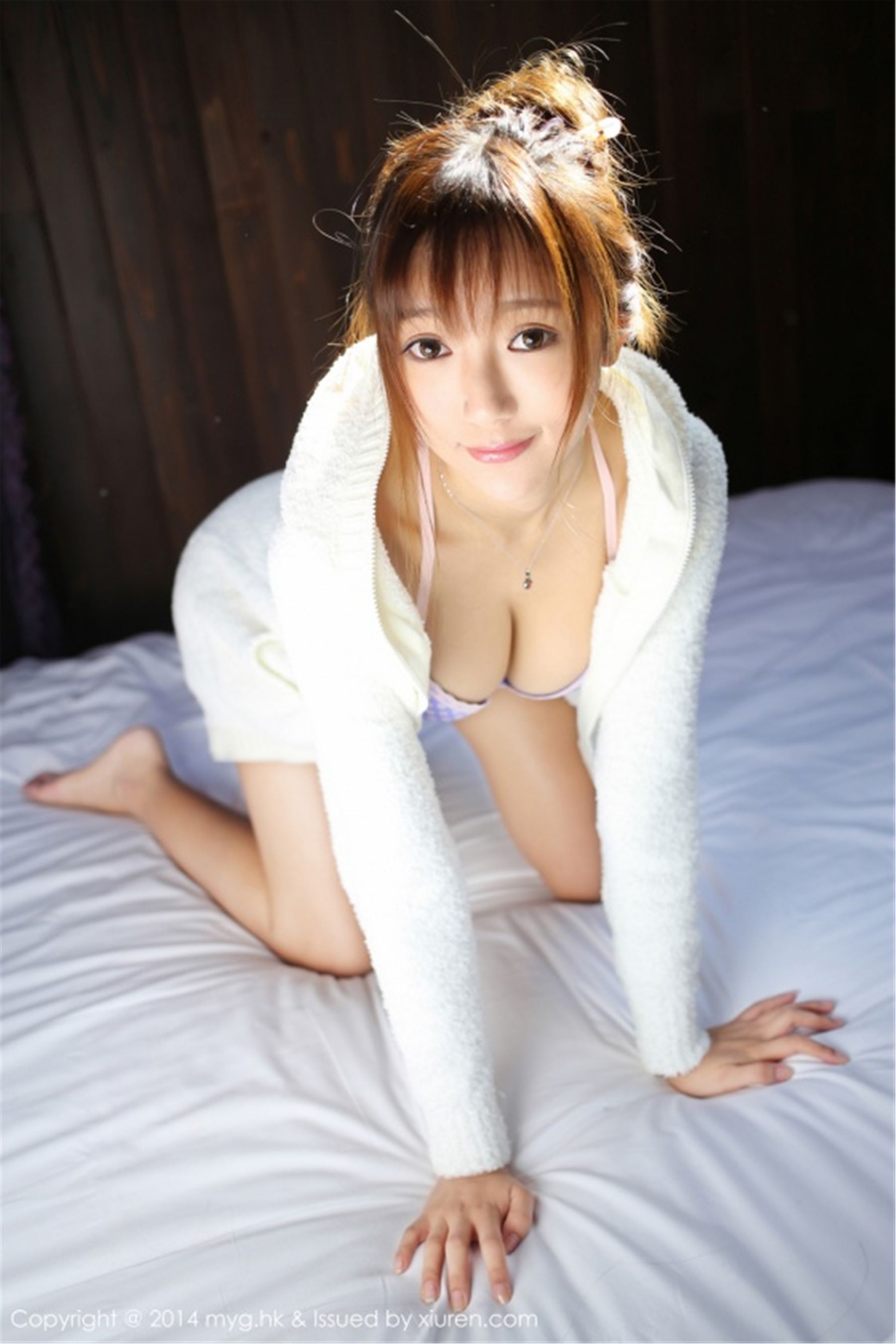 王馨瑶yanni《丽江旅拍》睡衣+2套内衣 [美媛馆MyGirl] Vol.068