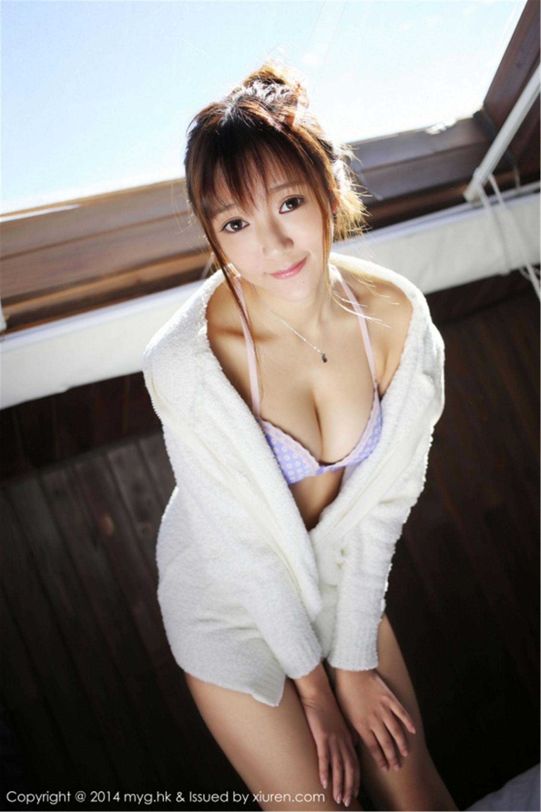 王馨瑶yanni《丽江旅拍》睡衣+2套内衣 [美媛馆MyGirl] Vol.068