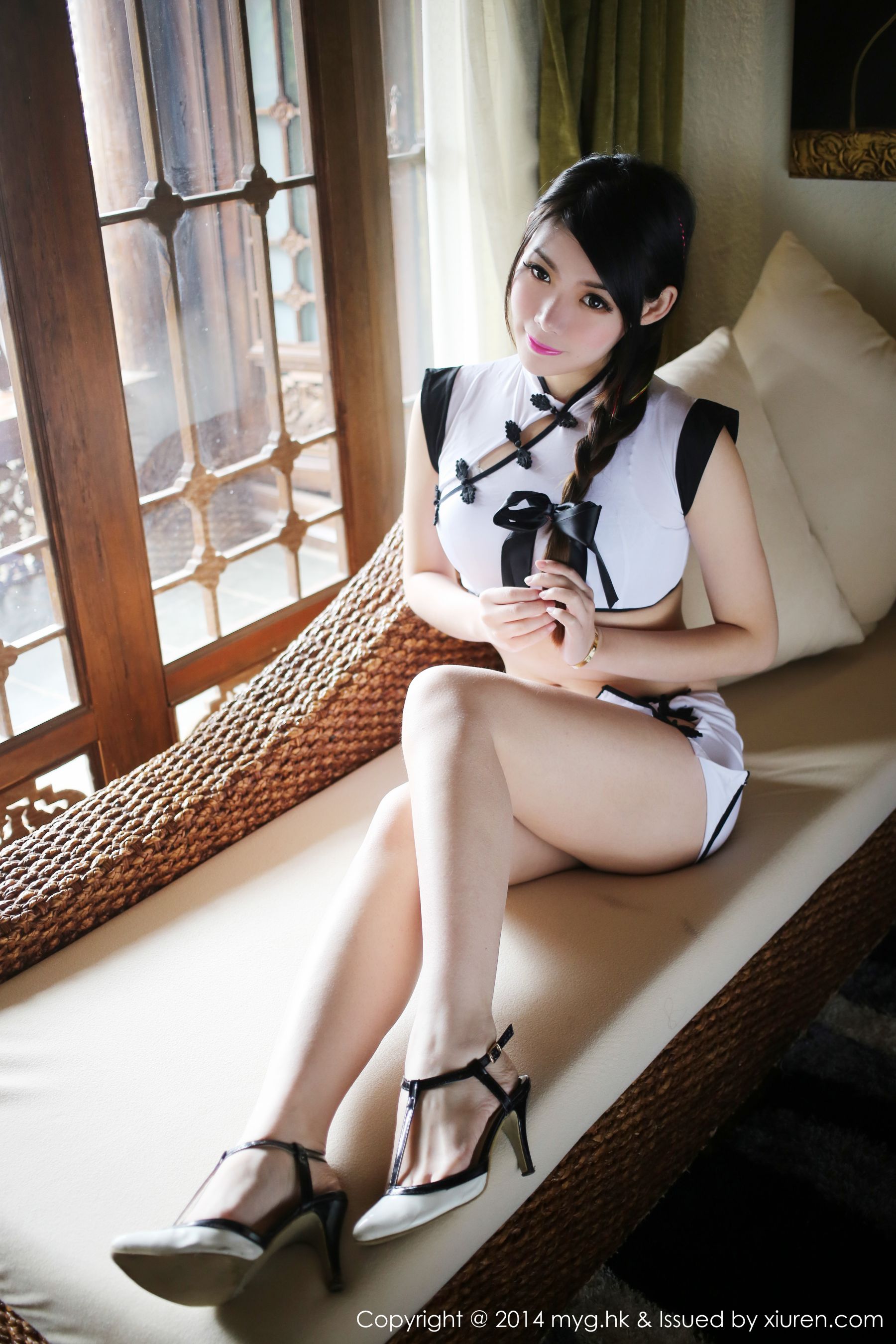 MARA醬《民族风+女警COS+私房》 [美媛馆MyGirl] Vol.071