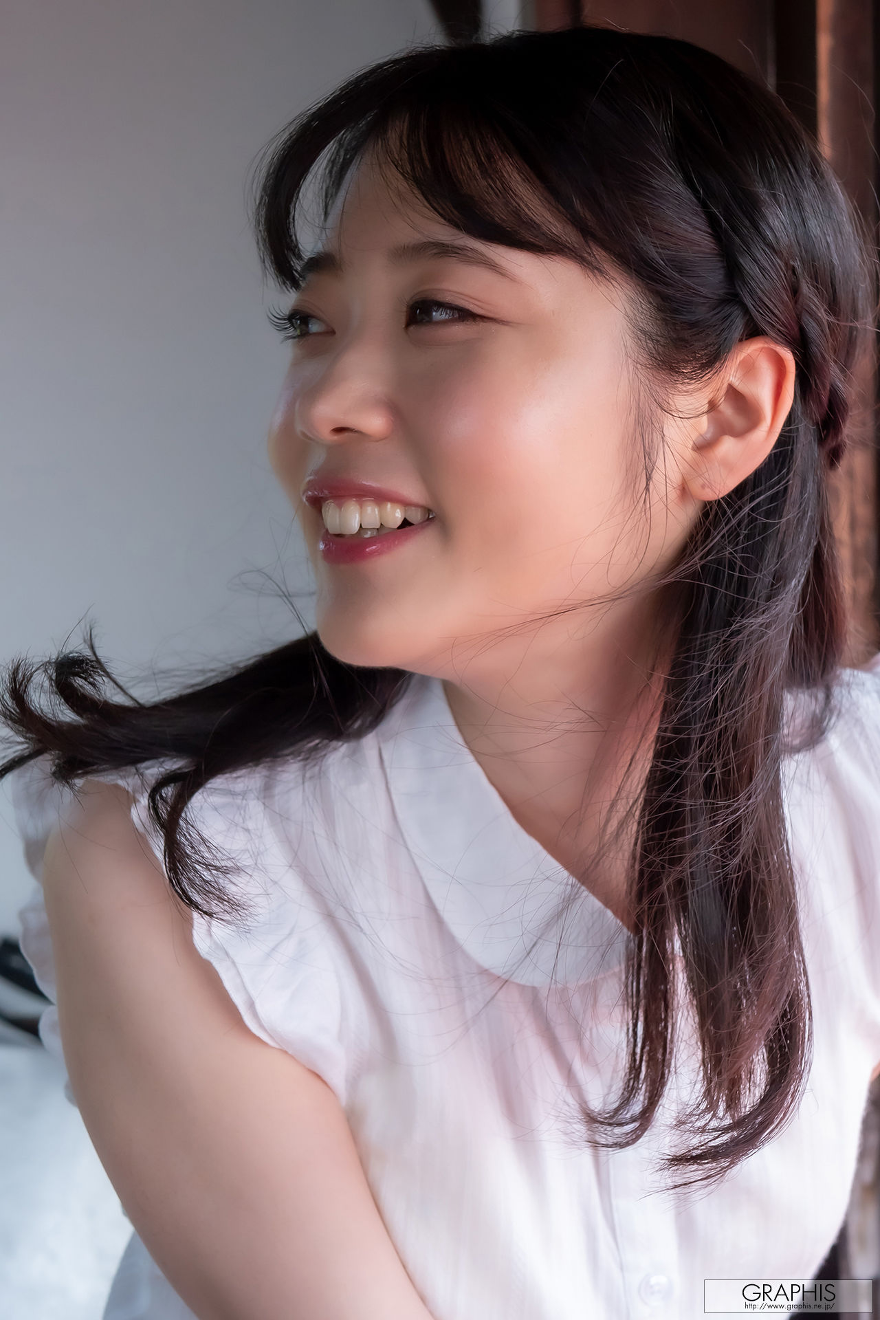 [Graphis] Gals477 Ema Futaba 二葉エマ Be natural