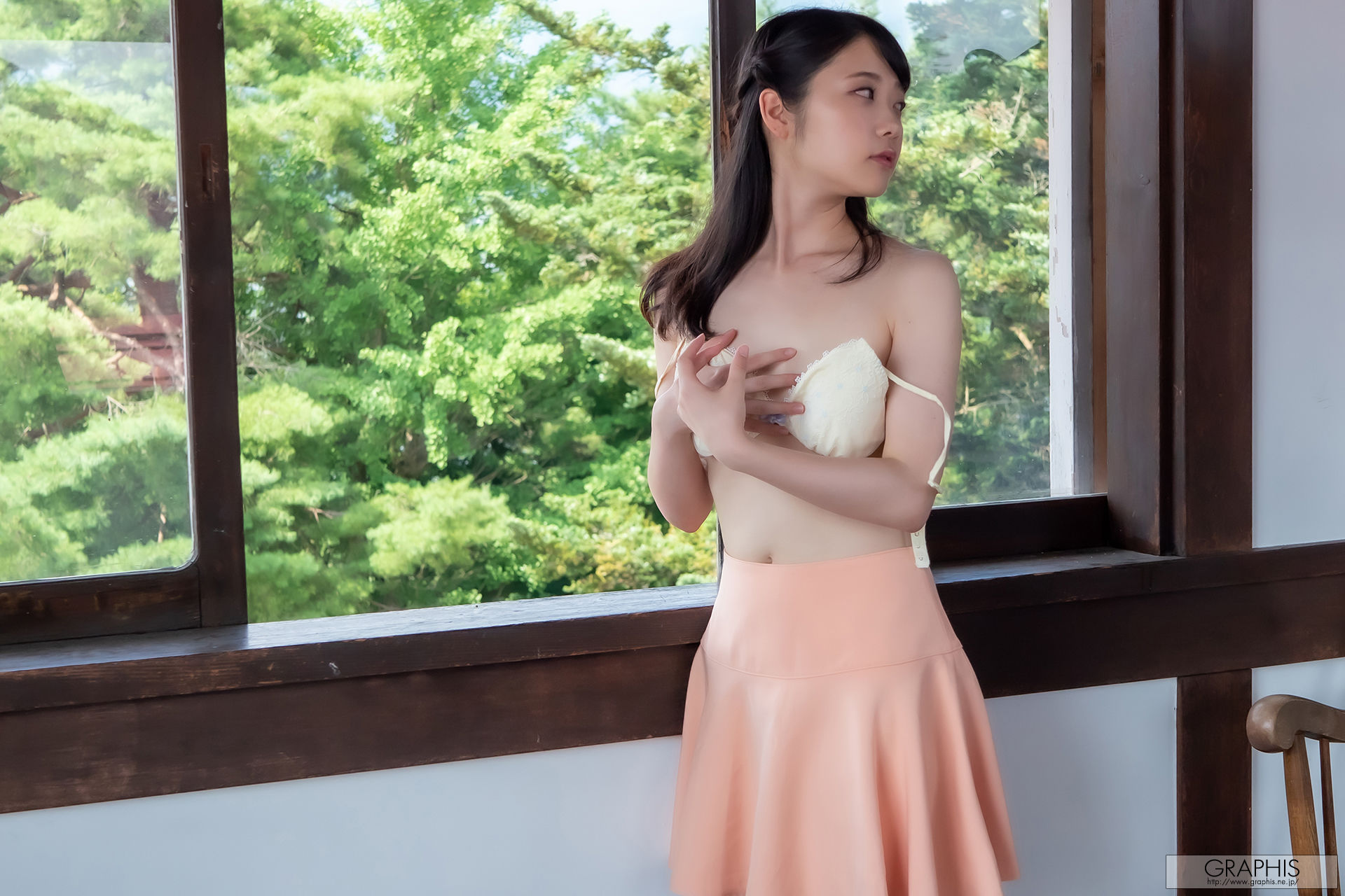 [Graphis] Gals477 Ema Futaba 二葉エマ Be natural