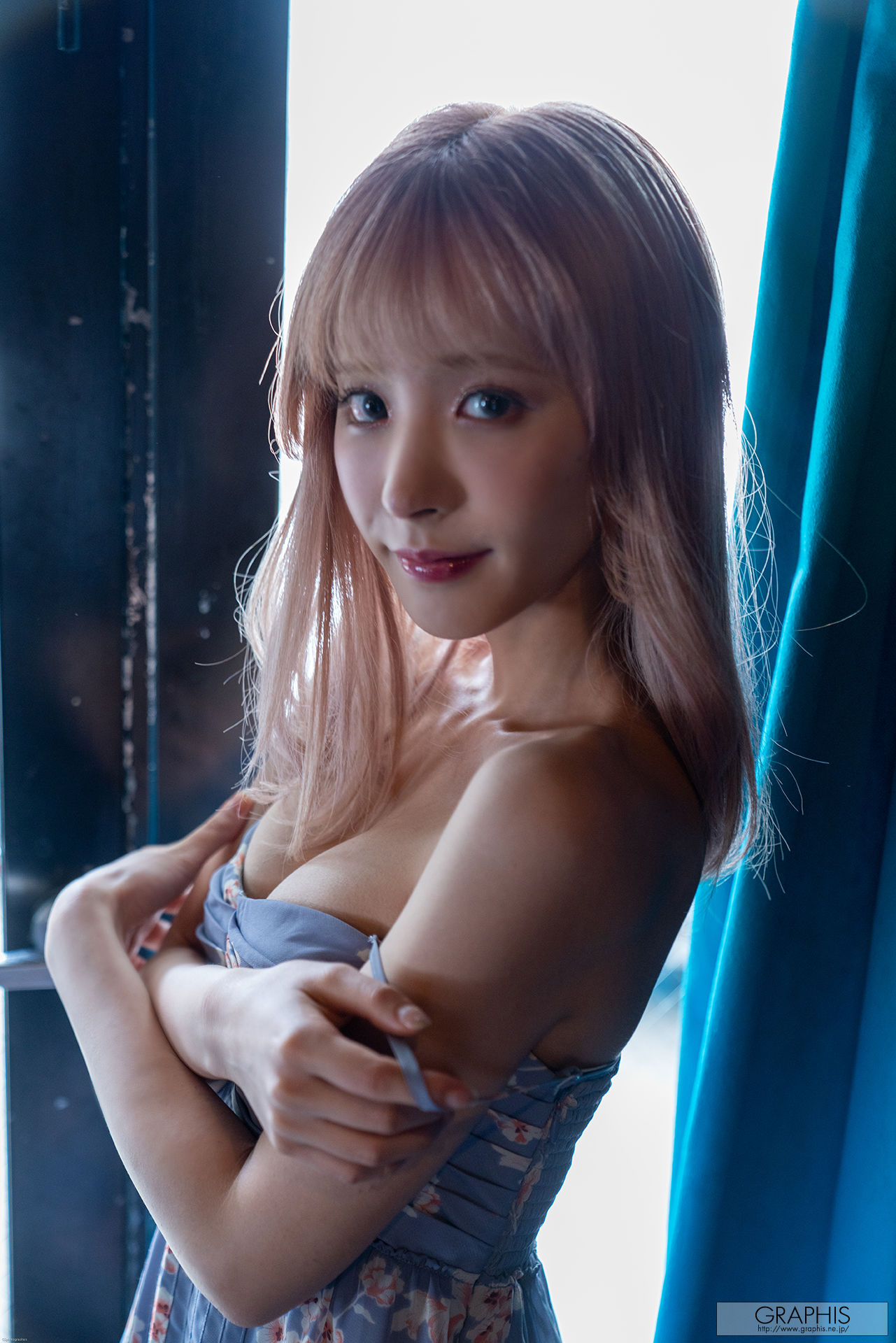 [Graphis] Special - Kana Momonogi 桃乃木かな Change!