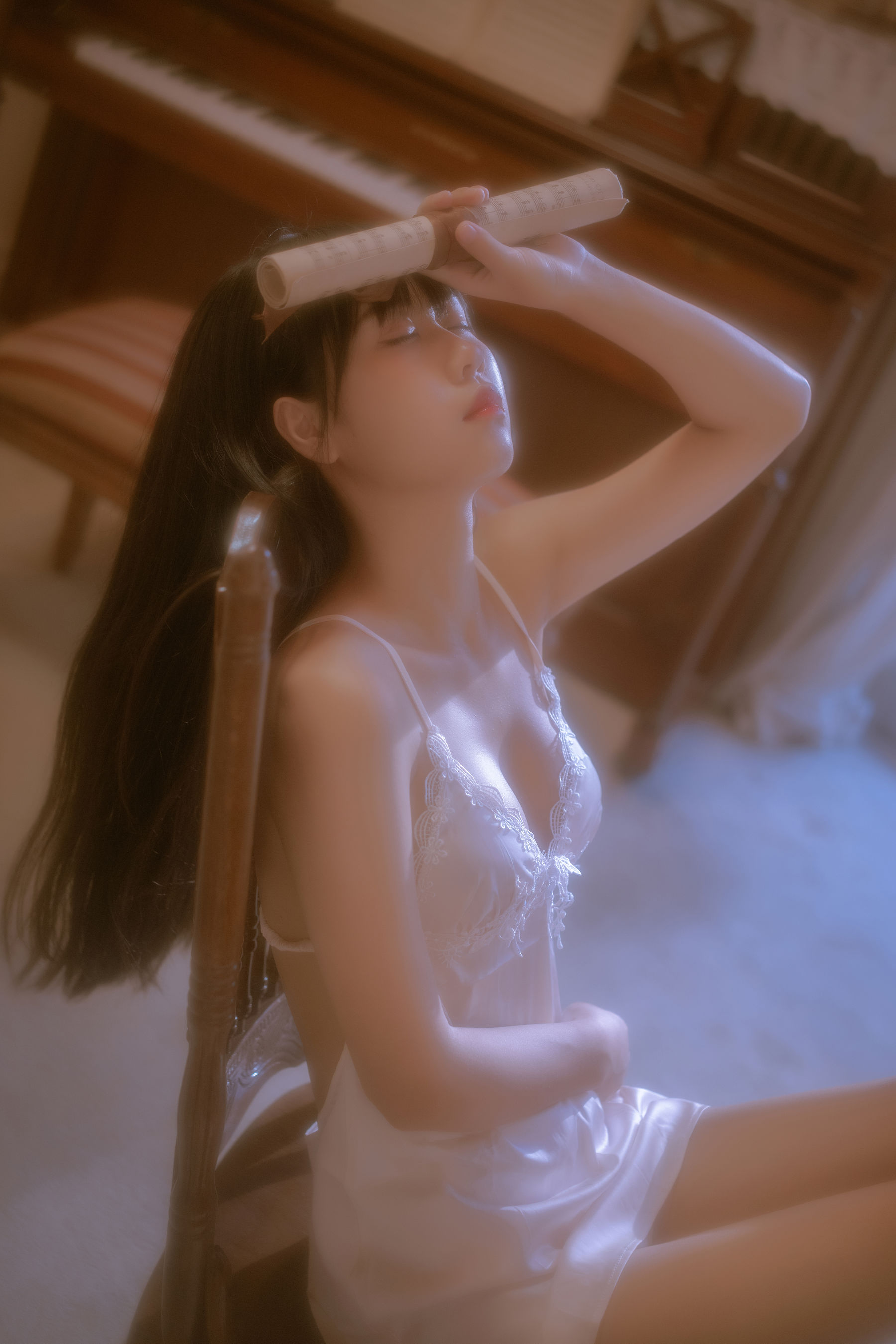 [COS福利] 阳光美少女萌芽儿o0 - 遐 私房