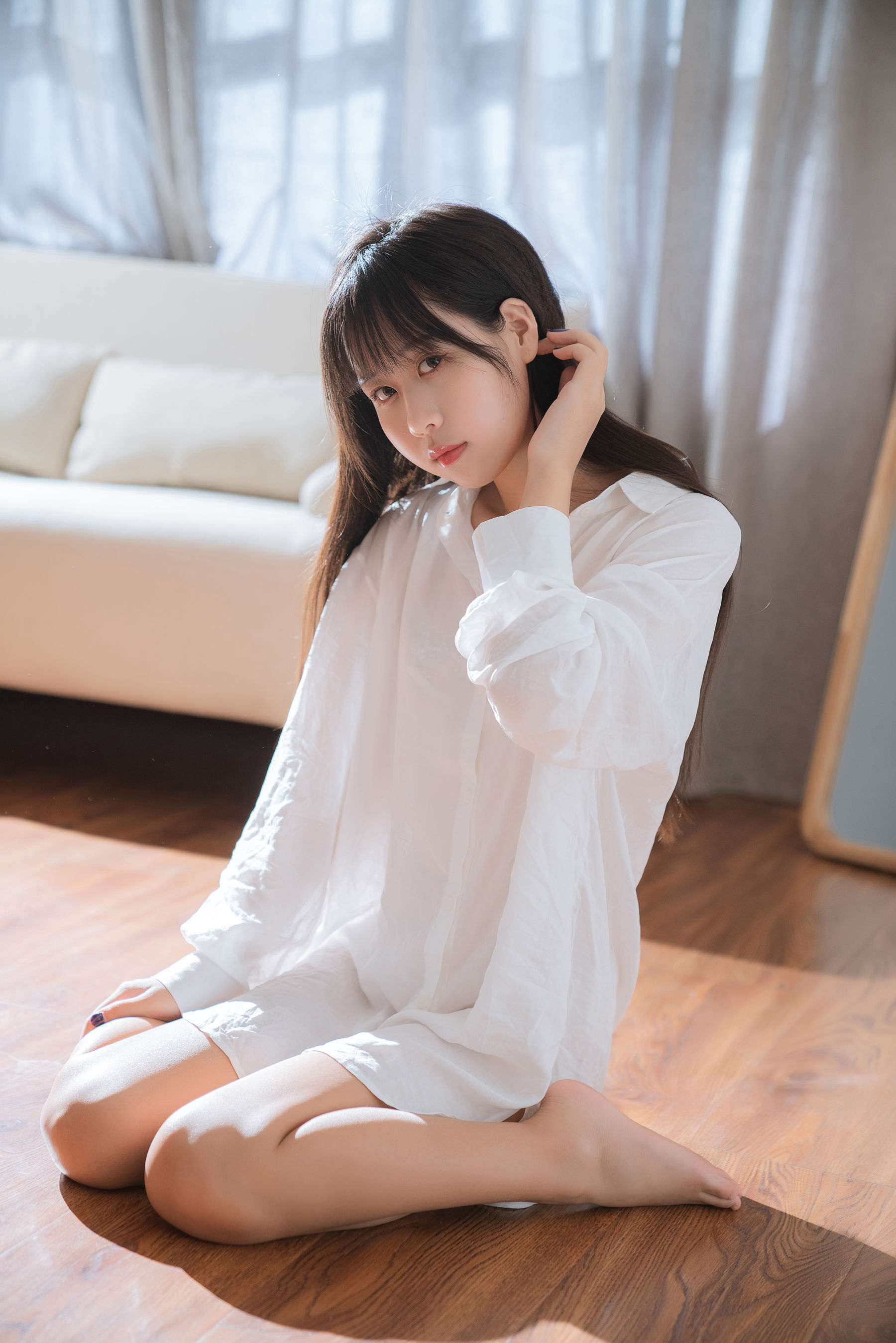 [COS福利] 阳光美少女萌芽儿o0 - 浴缸