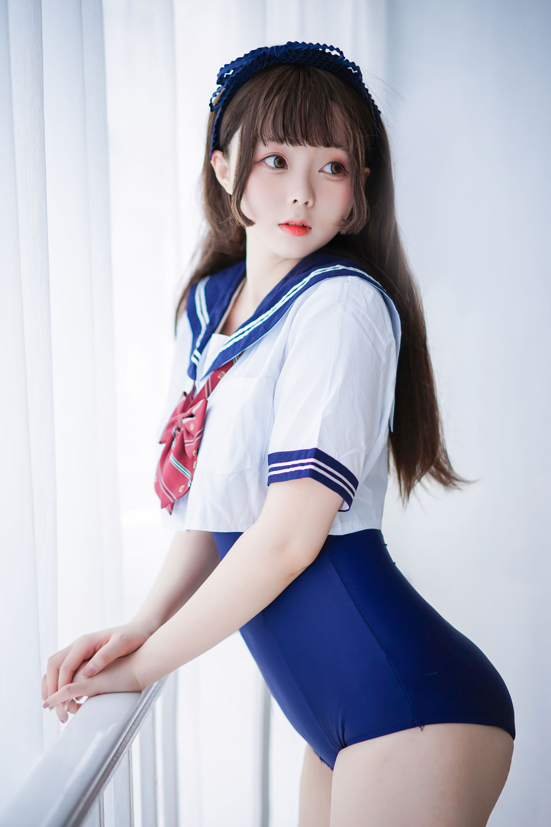 [COS福利] Cosplay日奈娇 - 制服死库水