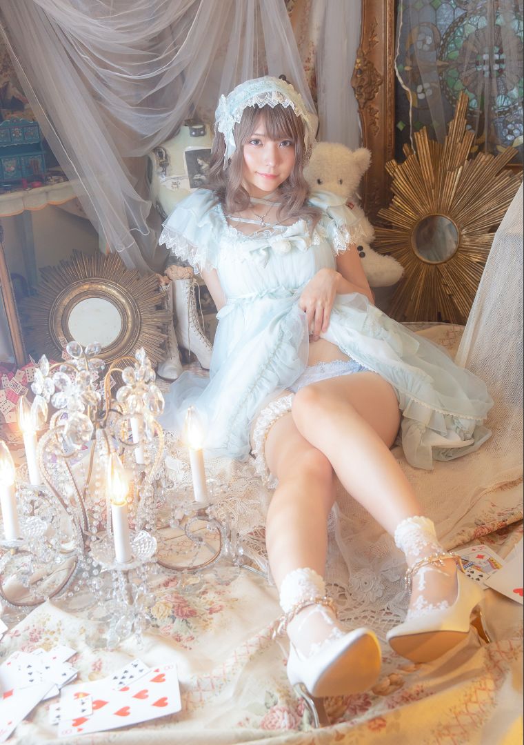 [COS福利] ［ハレム］あまつ様フェチグラビア「聖女のフェティッシュ」