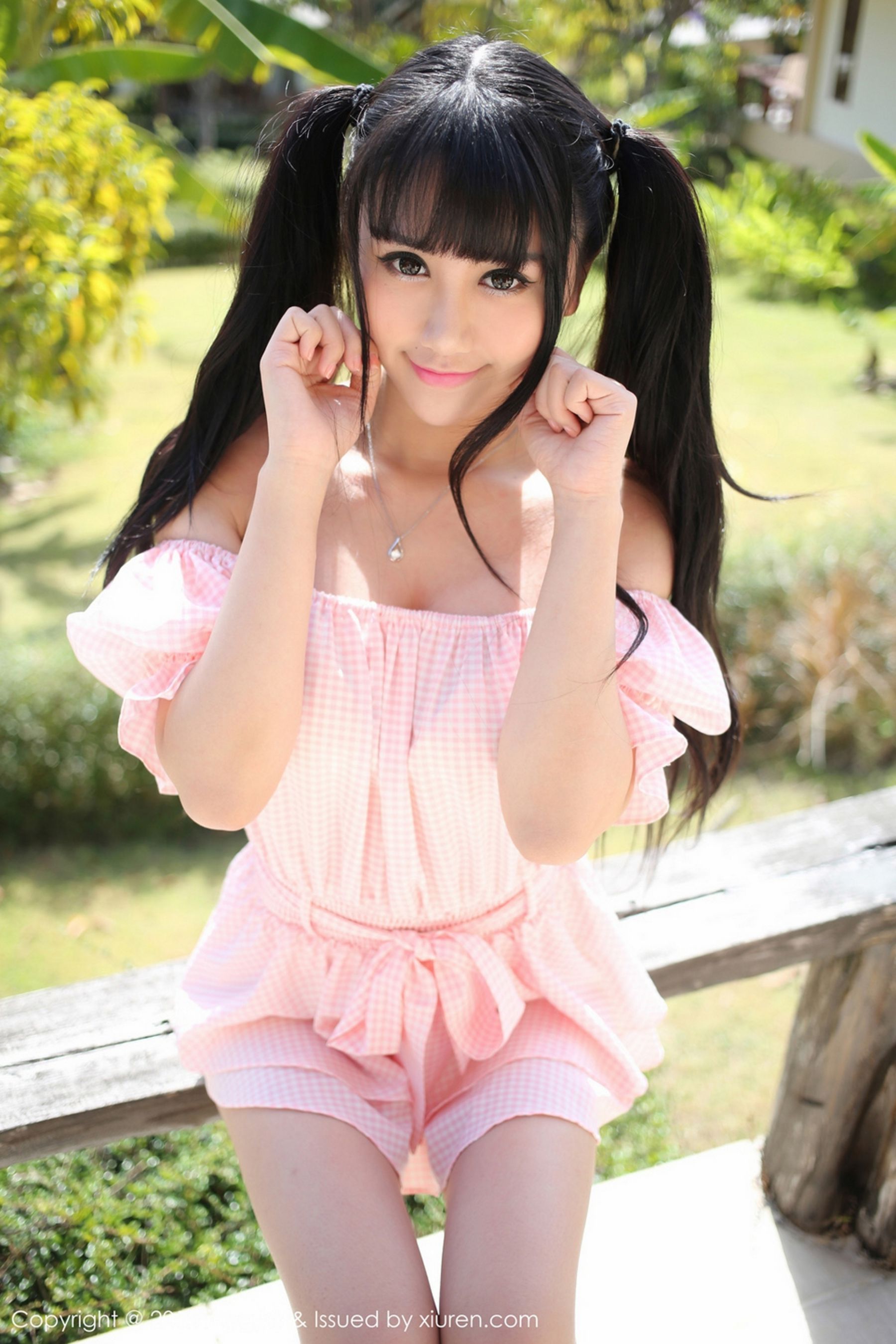 杨晓青儿《极品清新短裙+内衣外拍》 [美媛馆MyGirl] Vol.093