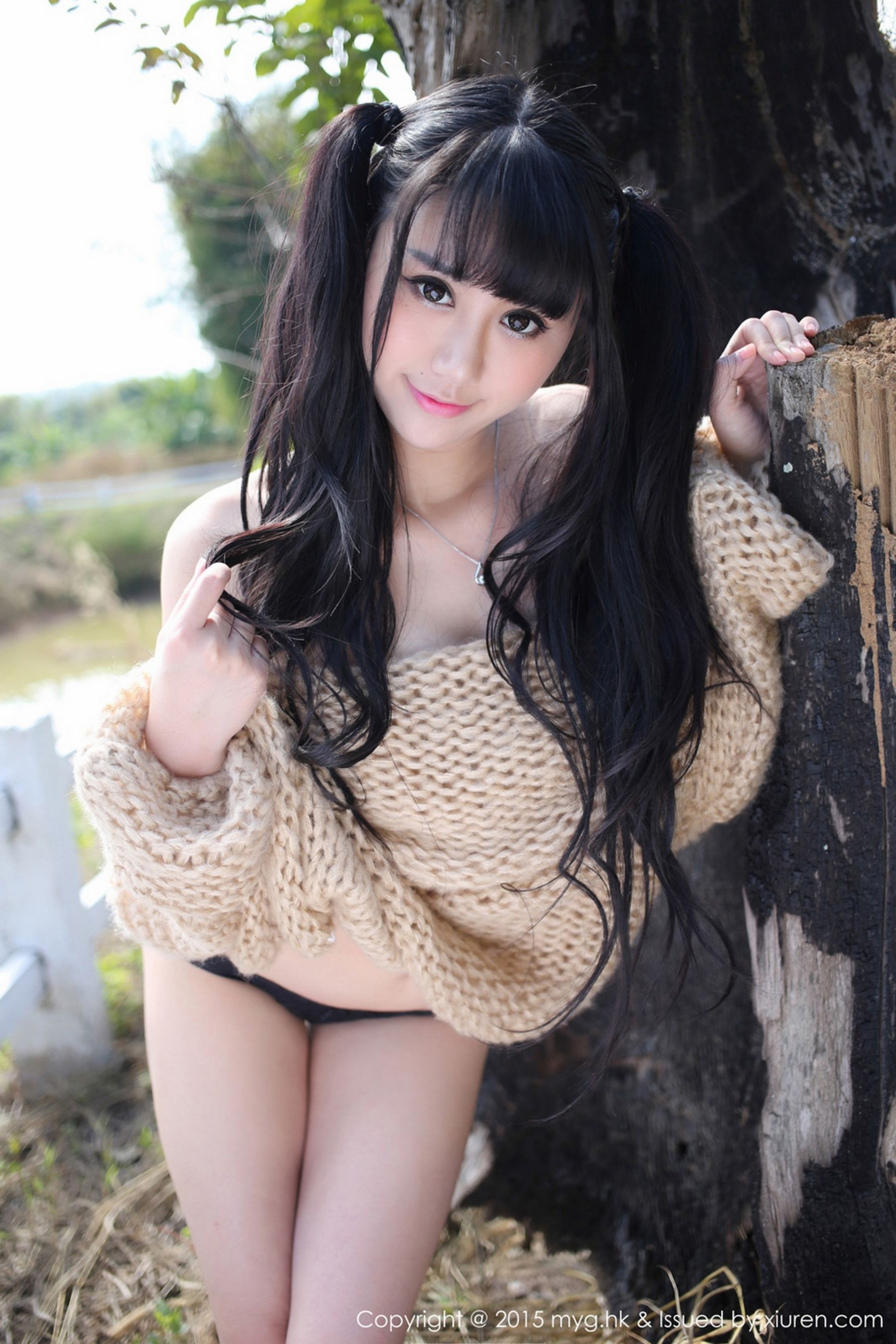 杨晓青儿《极品清新短裙+内衣外拍》 [美媛馆MyGirl] Vol.093