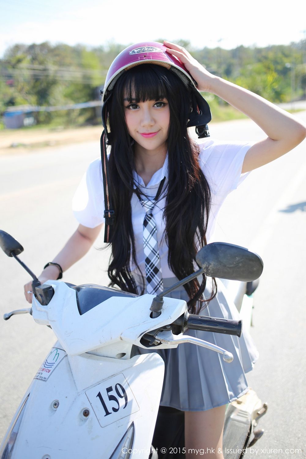 杨晓青儿《比基尼+校服外拍》 [美媛馆MyGirl] Vol.096