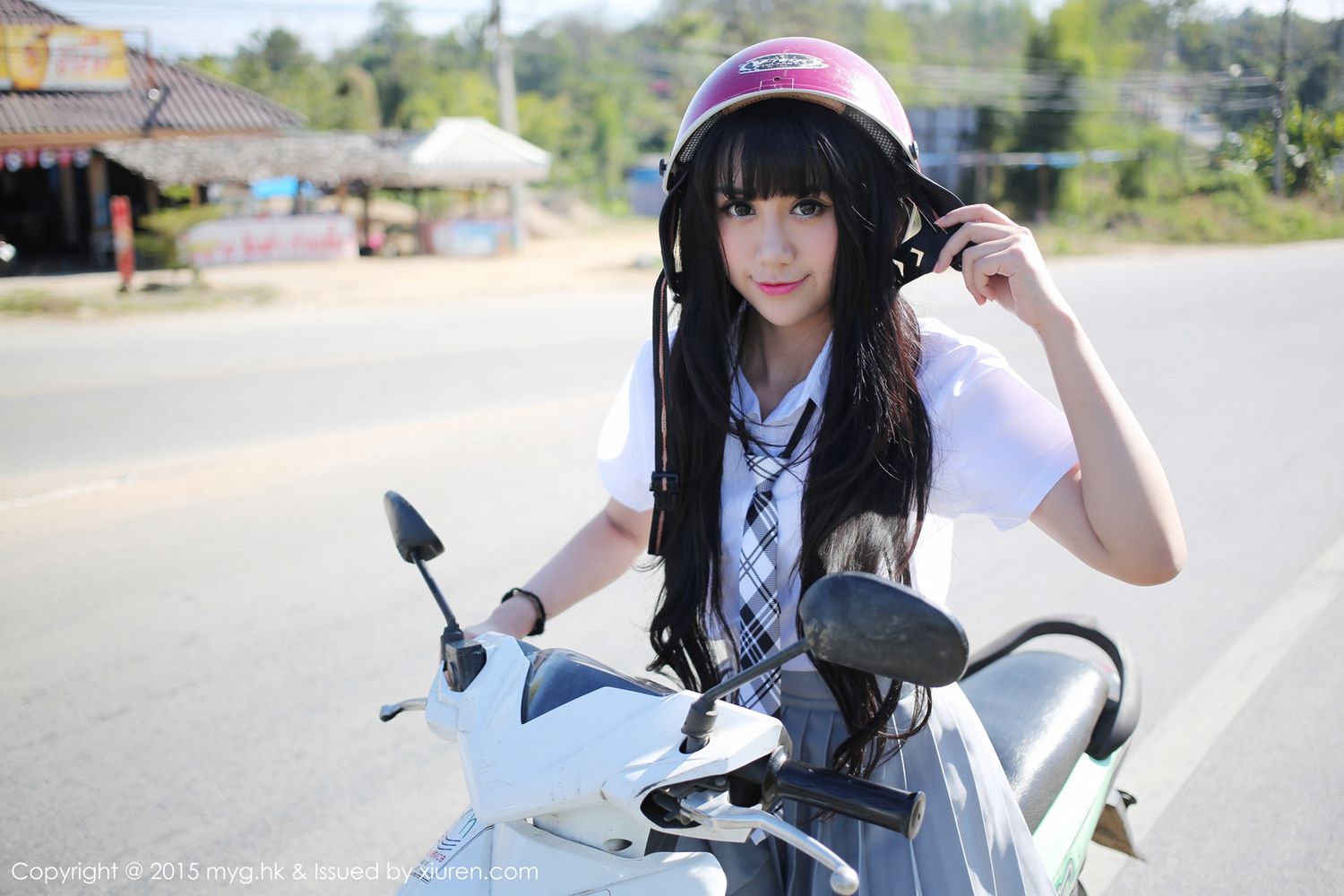 杨晓青儿《比基尼+校服外拍》 [美媛馆MyGirl] Vol.096