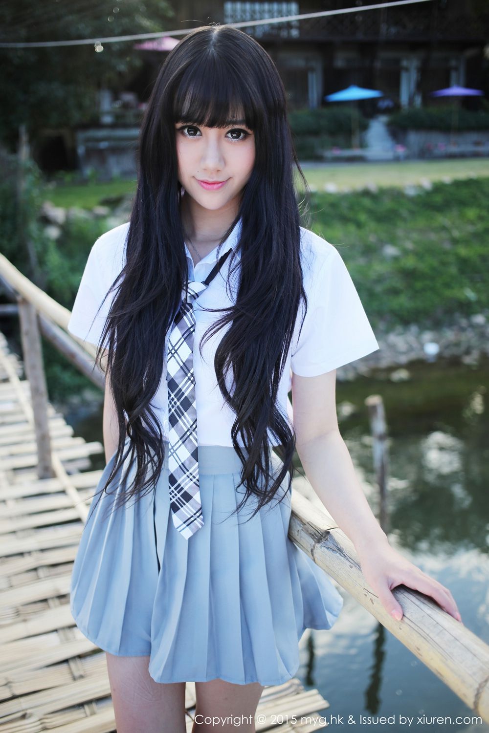 杨晓青儿《比基尼+校服外拍》 [美媛馆MyGirl] Vol.096